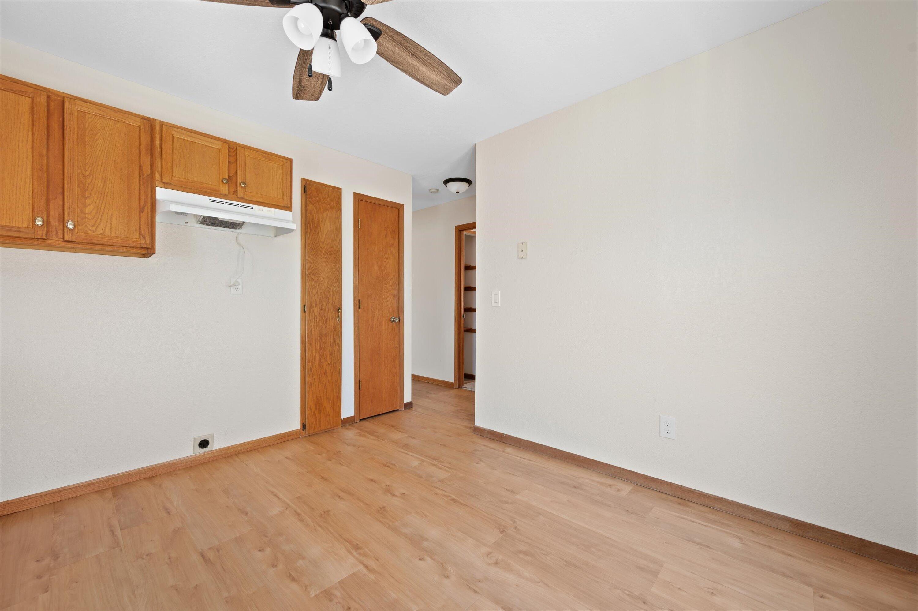2436 S 75th St Unit: 2438