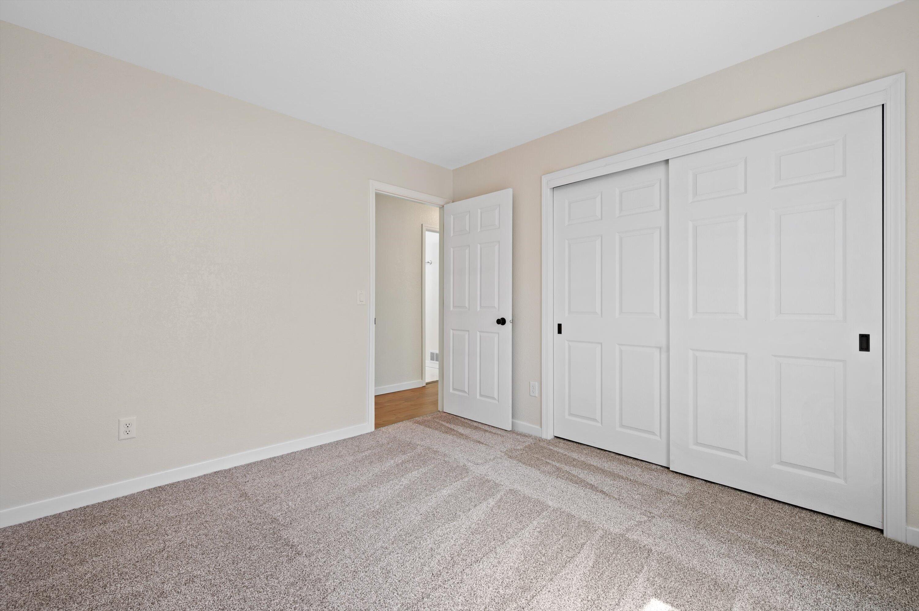 2436 S 75th St Unit: 2438