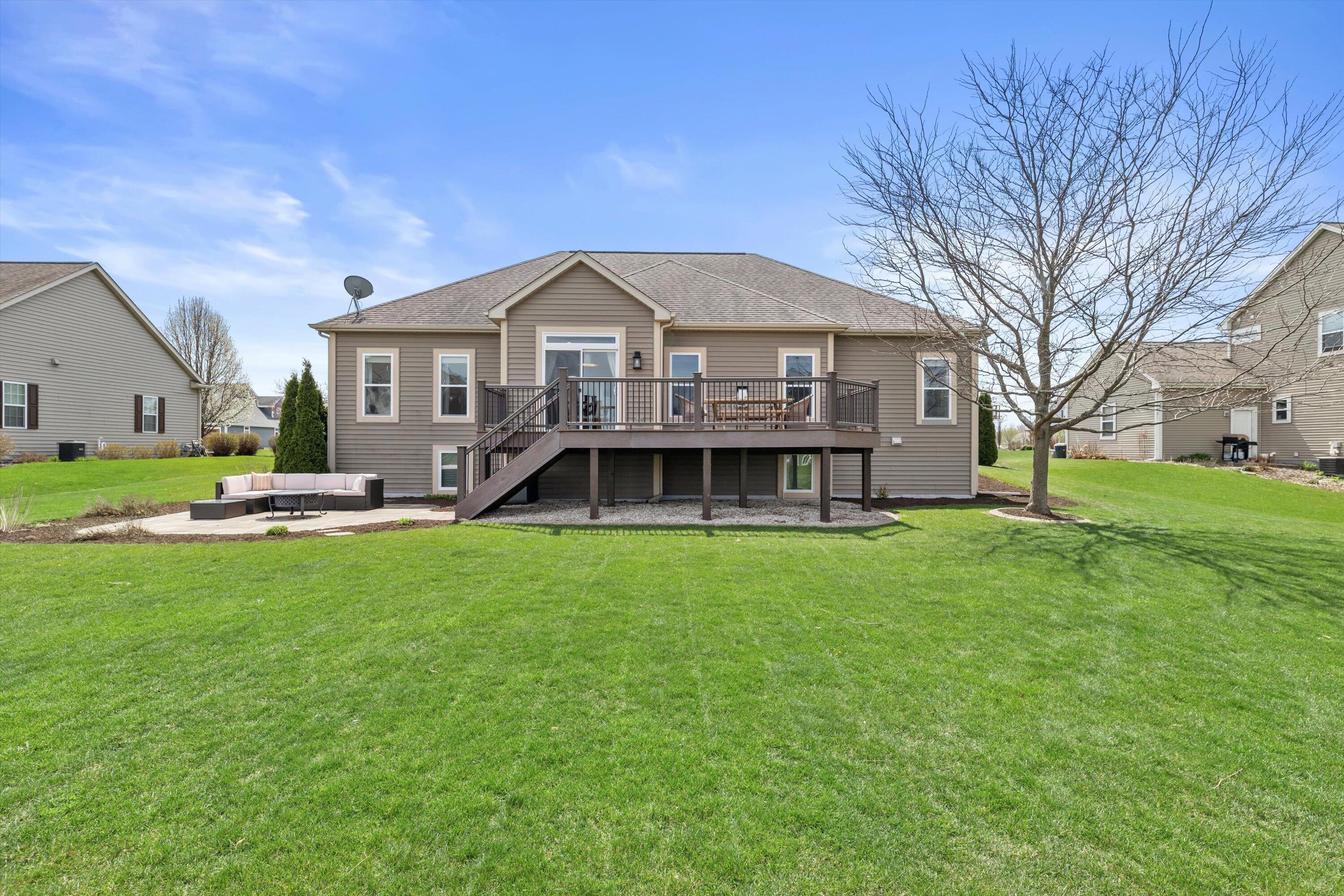 N42W22814 Beacon Ct