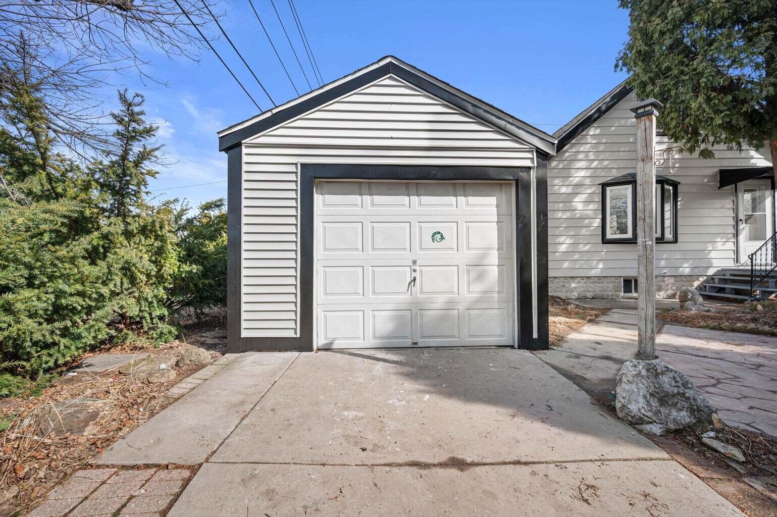 158 N 59th St