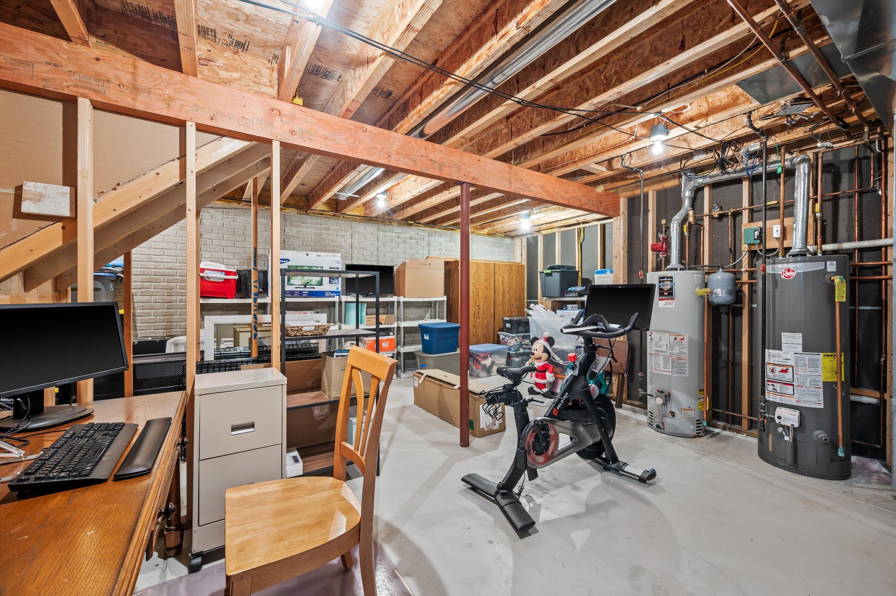 133 S 2nd St