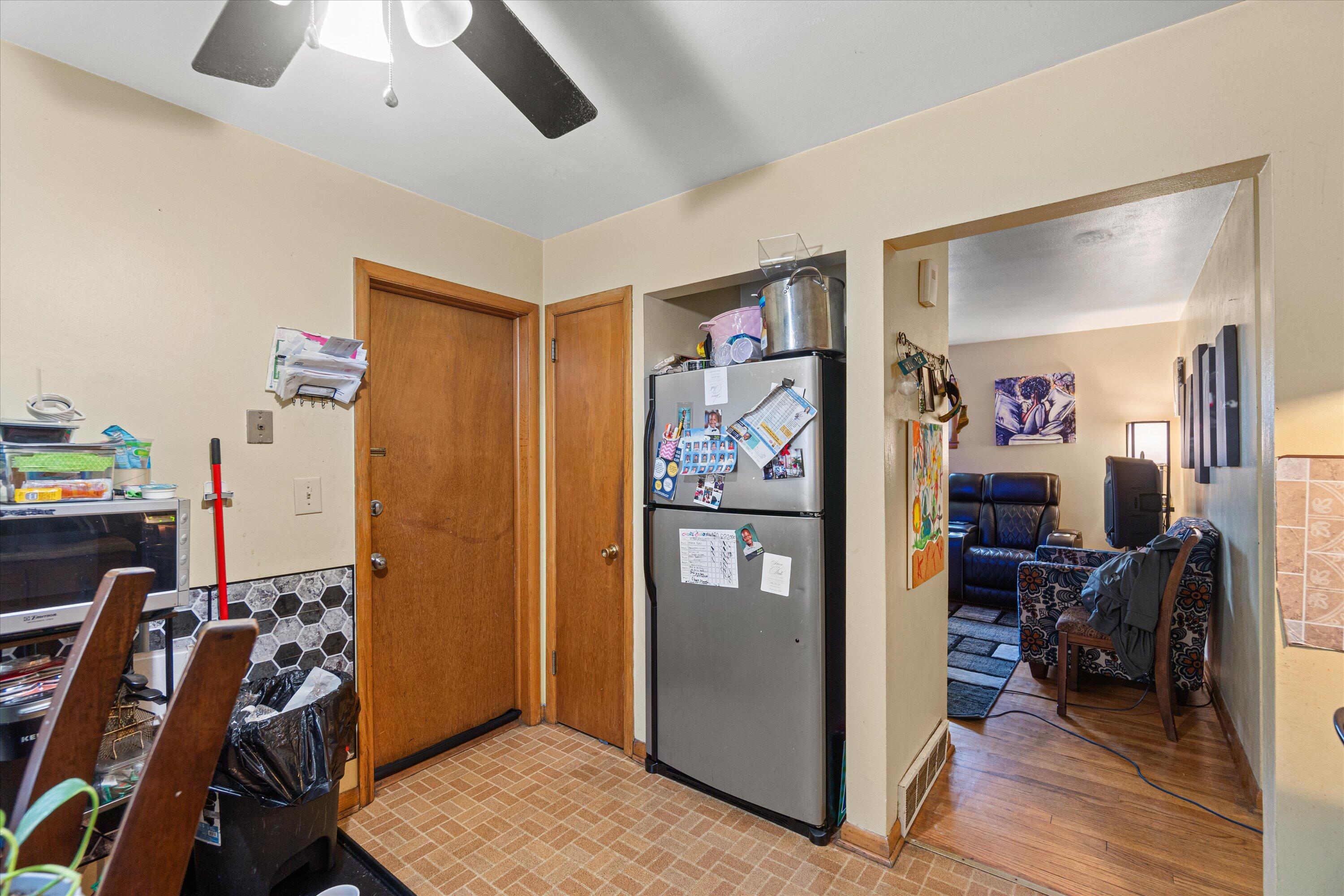 3618 N 86th St Unit: 3620