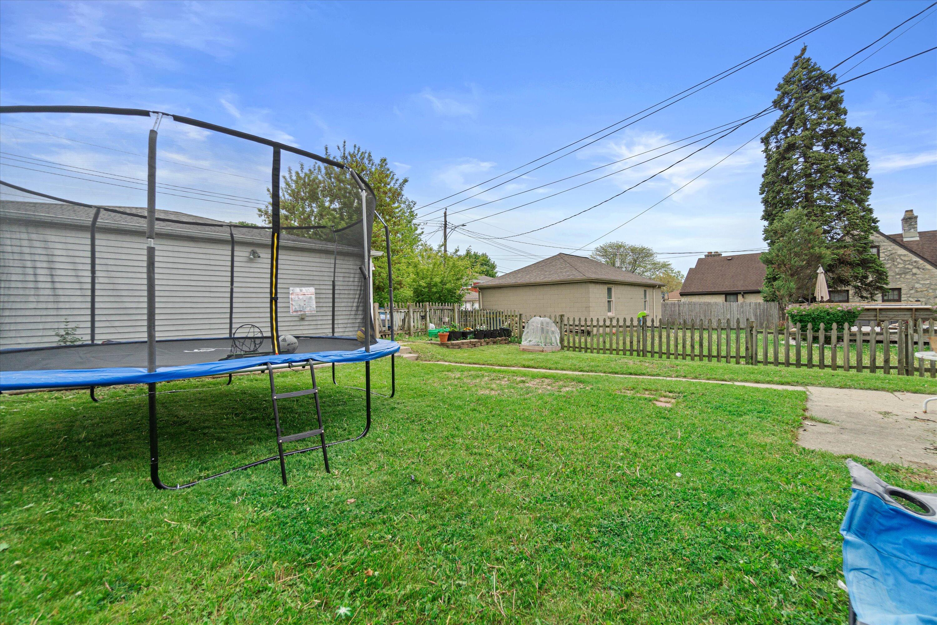 3618 N 86th St Unit: 3620