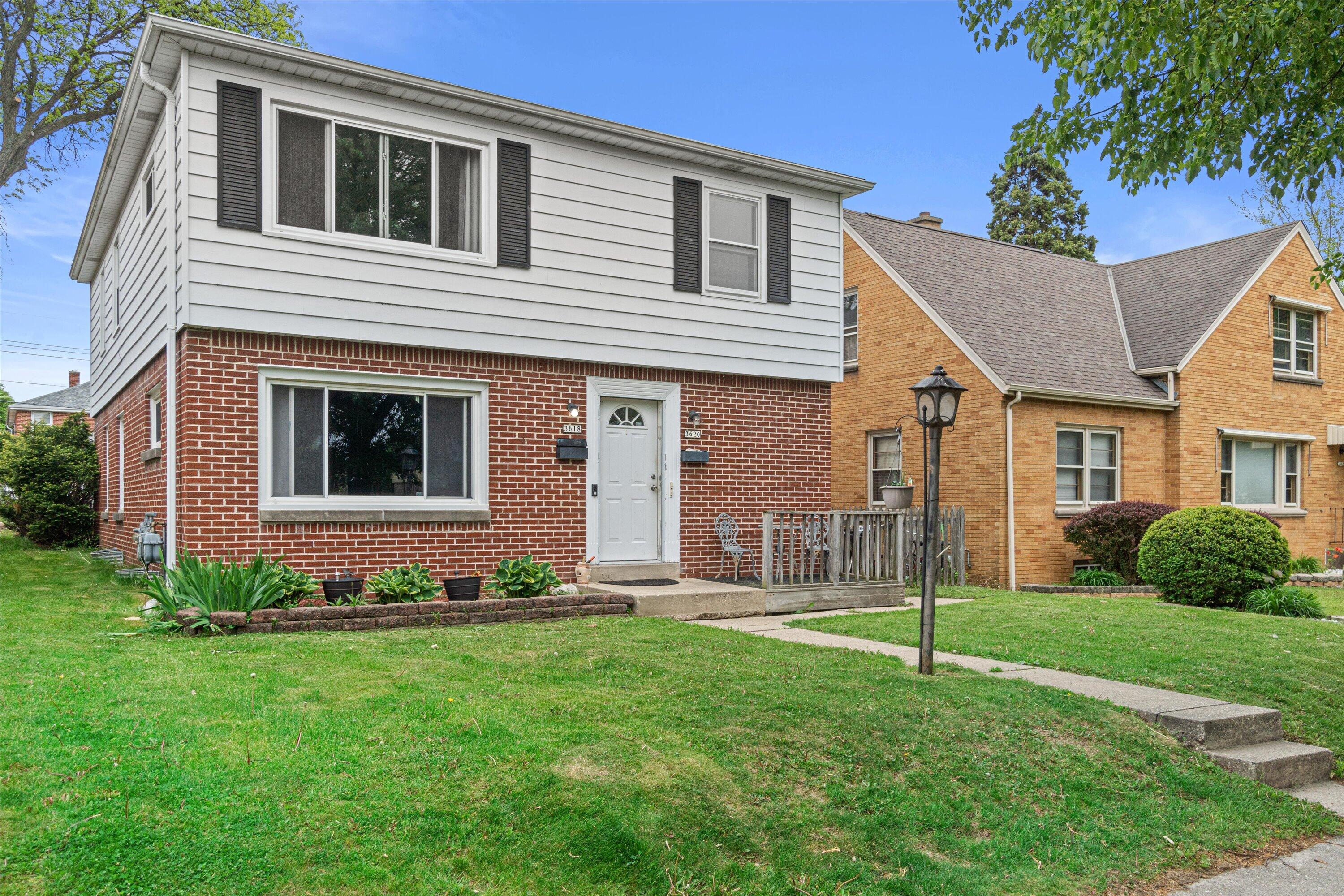 3618 N 86th St Unit: 3620