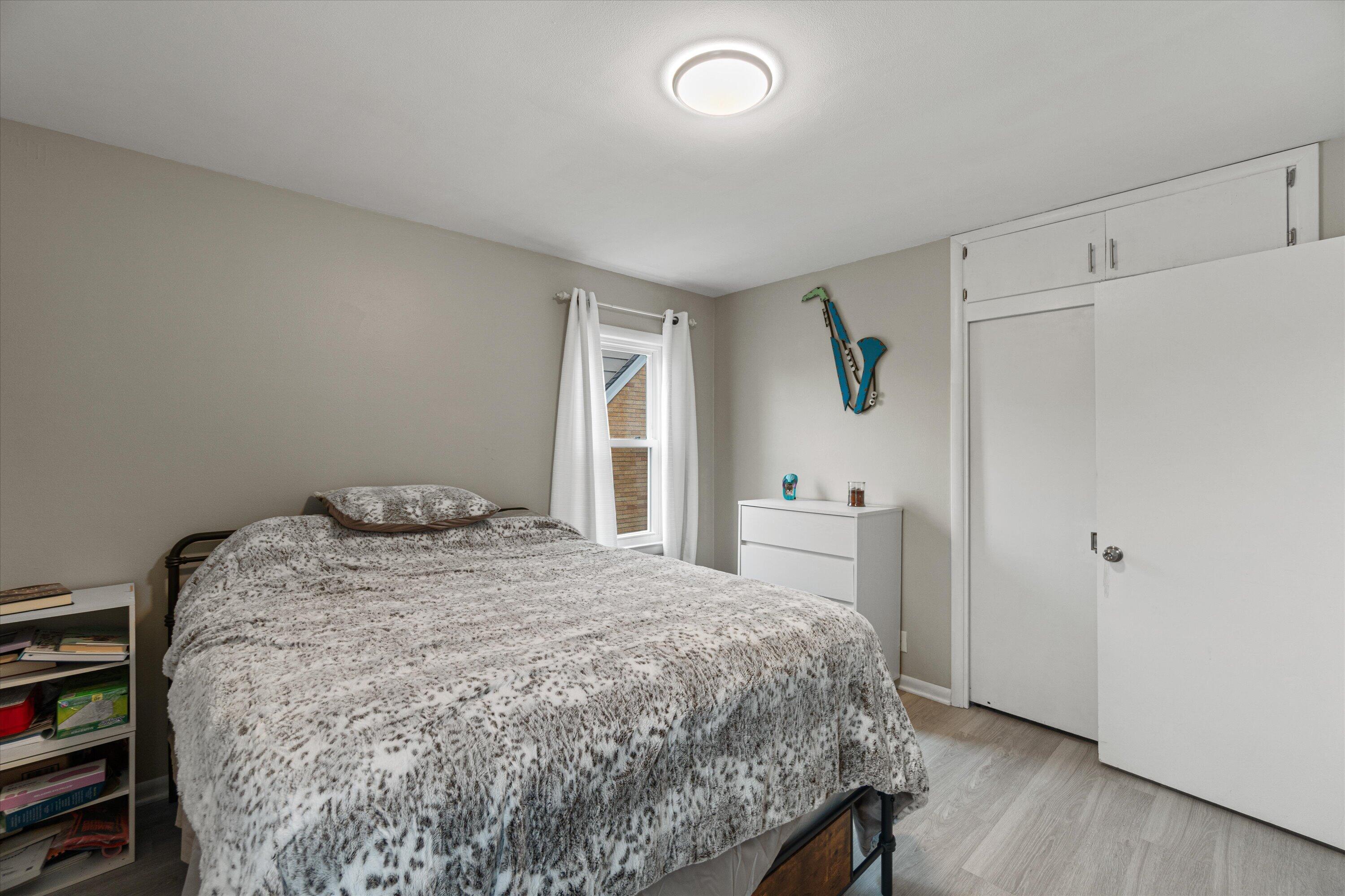 3618 N 86th St Unit: 3620
