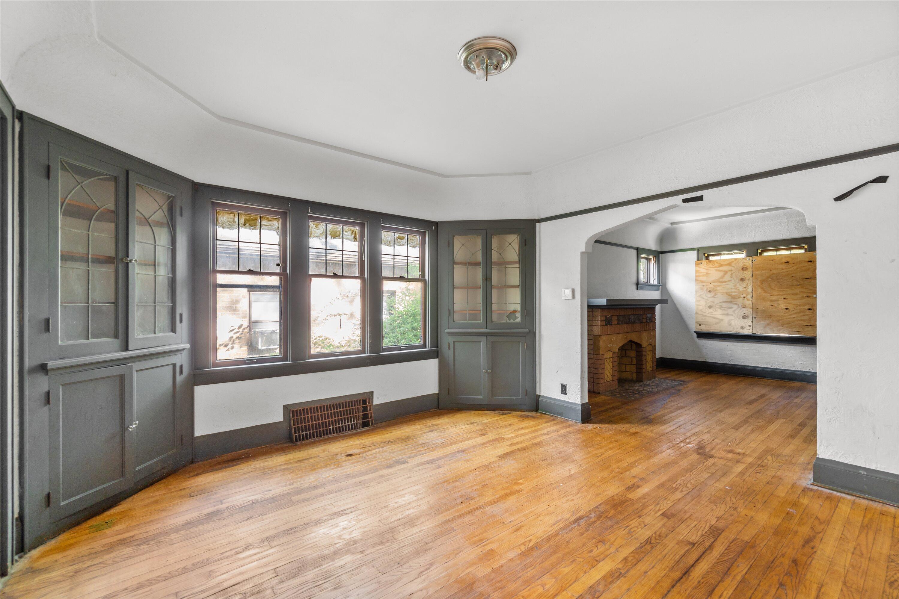 4912 W Medford Ave Unit: 4914