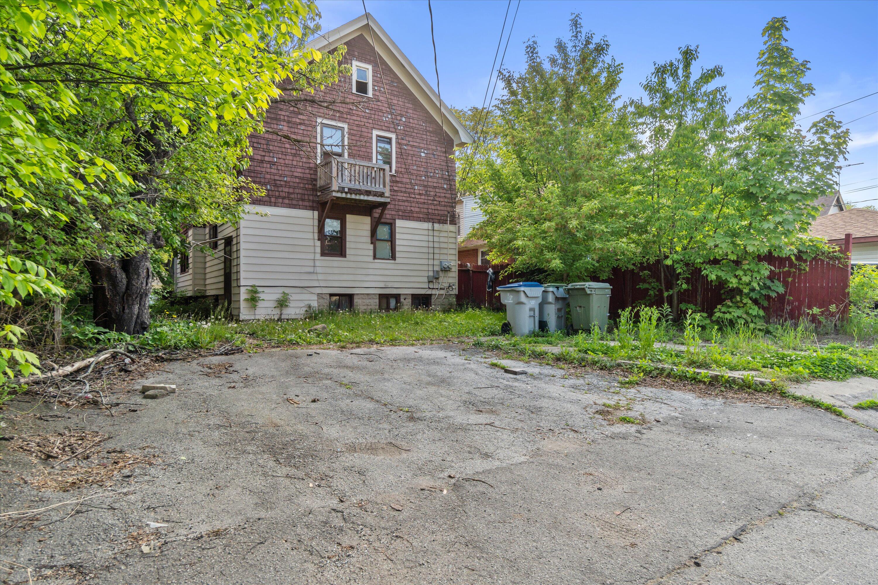 4912 W Medford Ave Unit: 4914