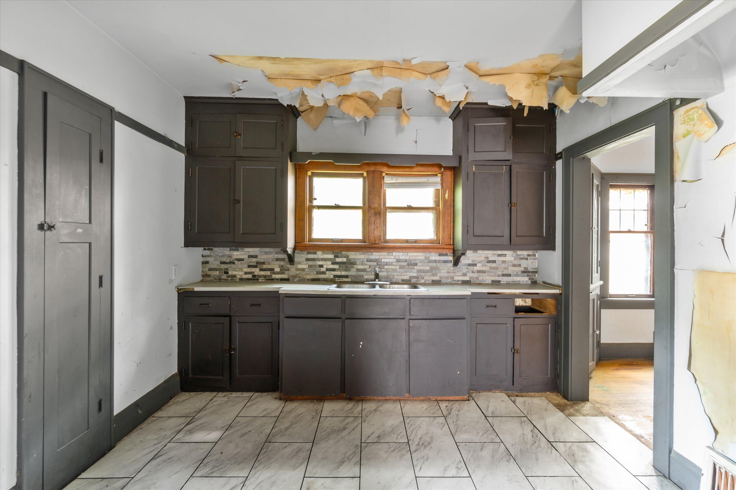 4912 W Medford Ave Unit: 4914