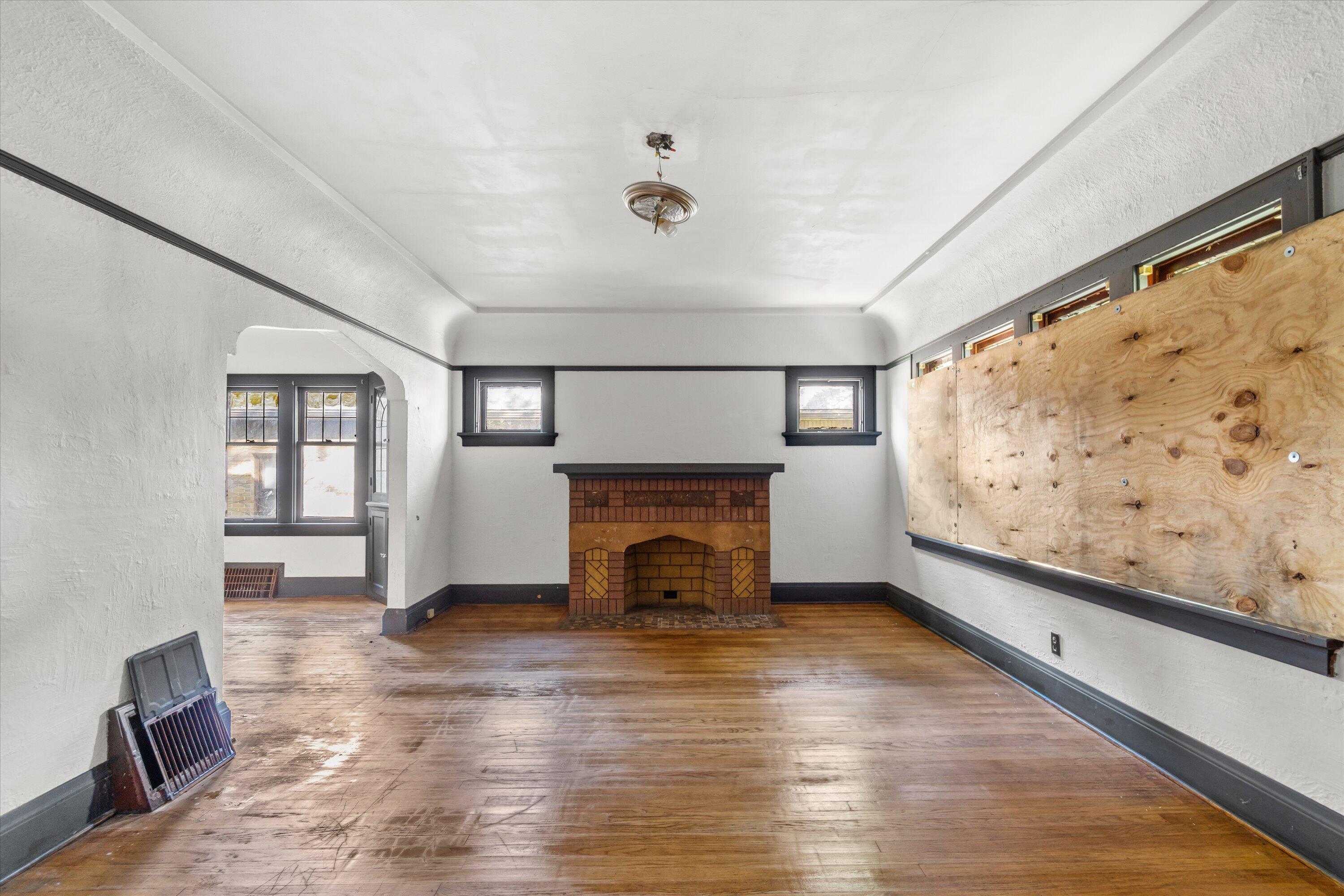 4912 W Medford Ave Unit: 4914