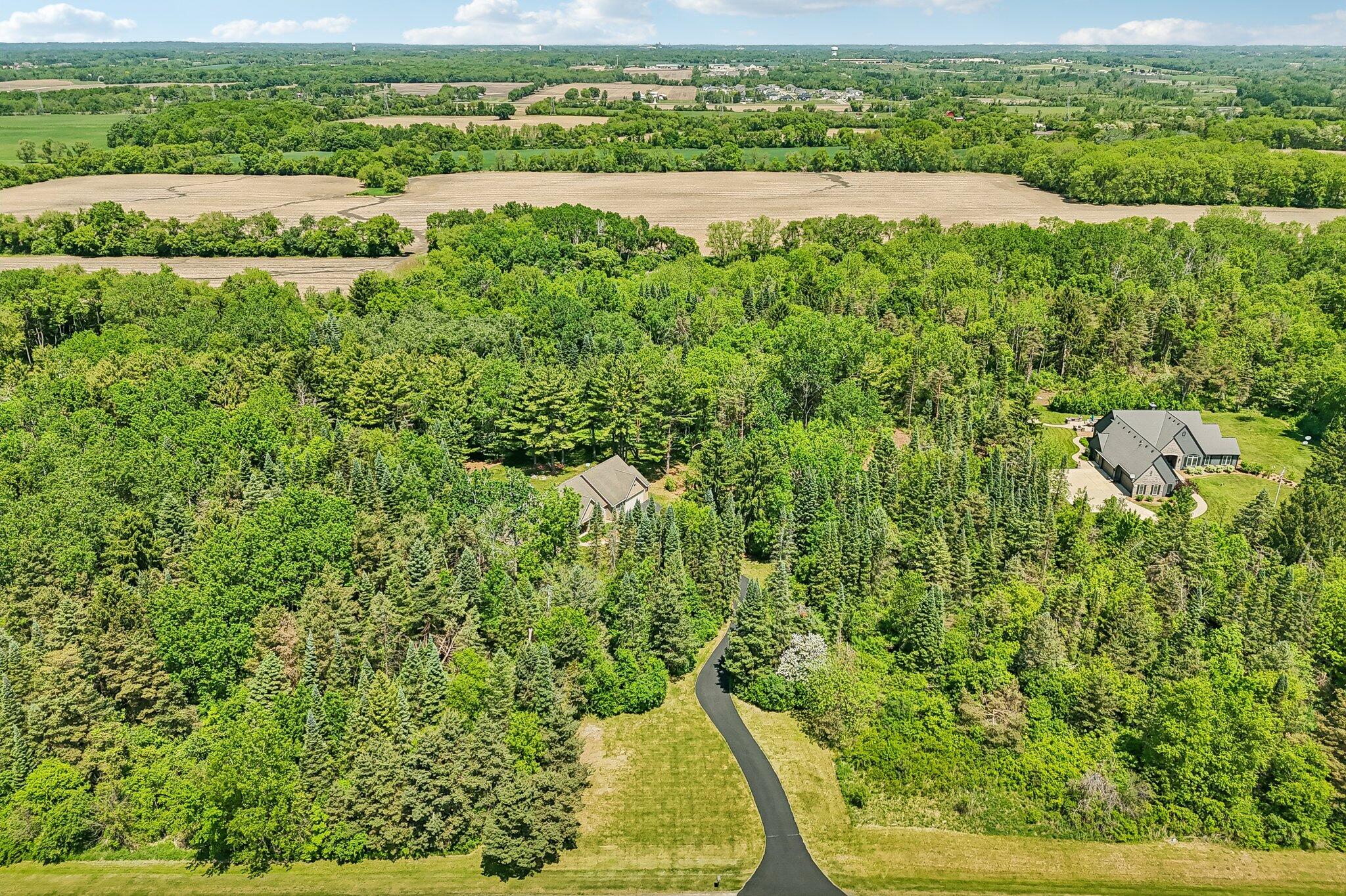 8040 W County Line Rd
