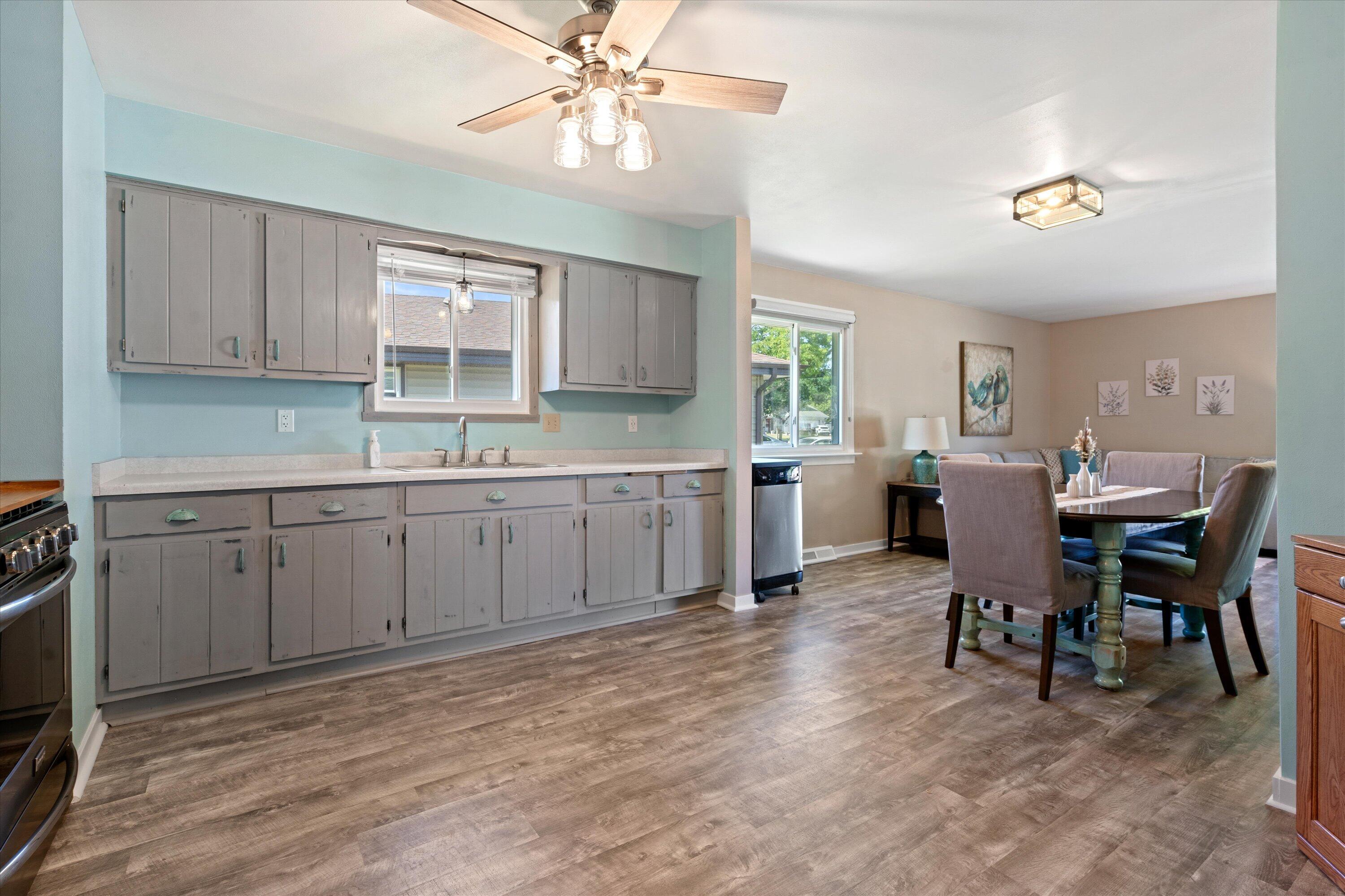 4219 W Pebble Beach Ct