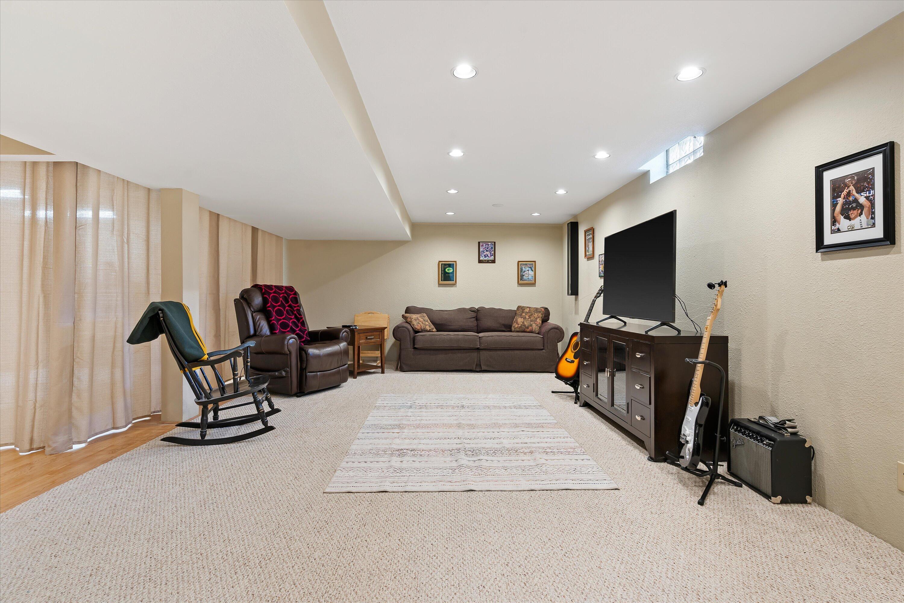4219 W Pebble Beach Ct