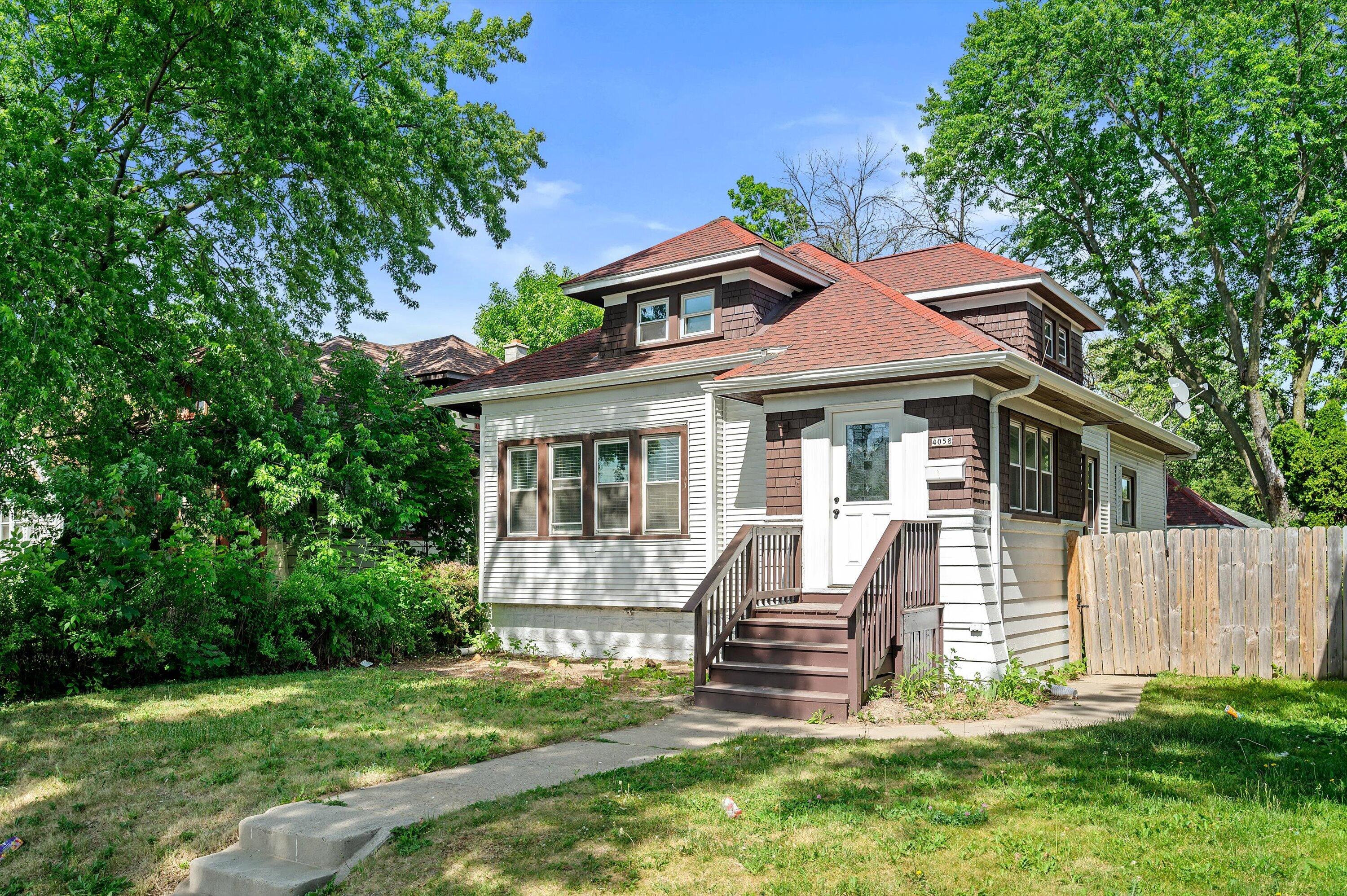 4058 N 24th Pl