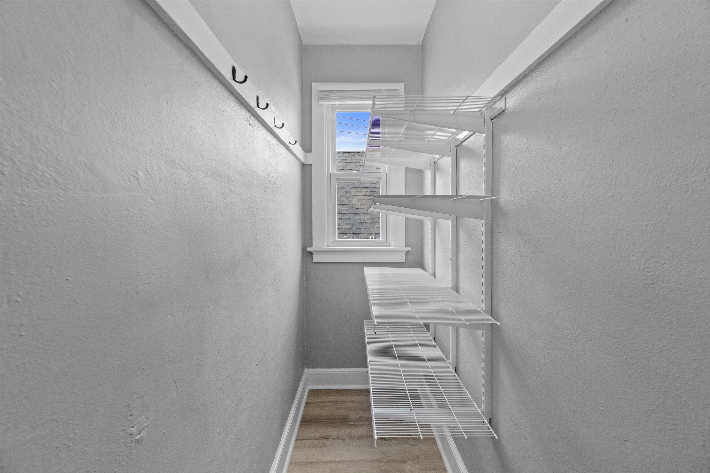1722 S 66th St Unit: 1724