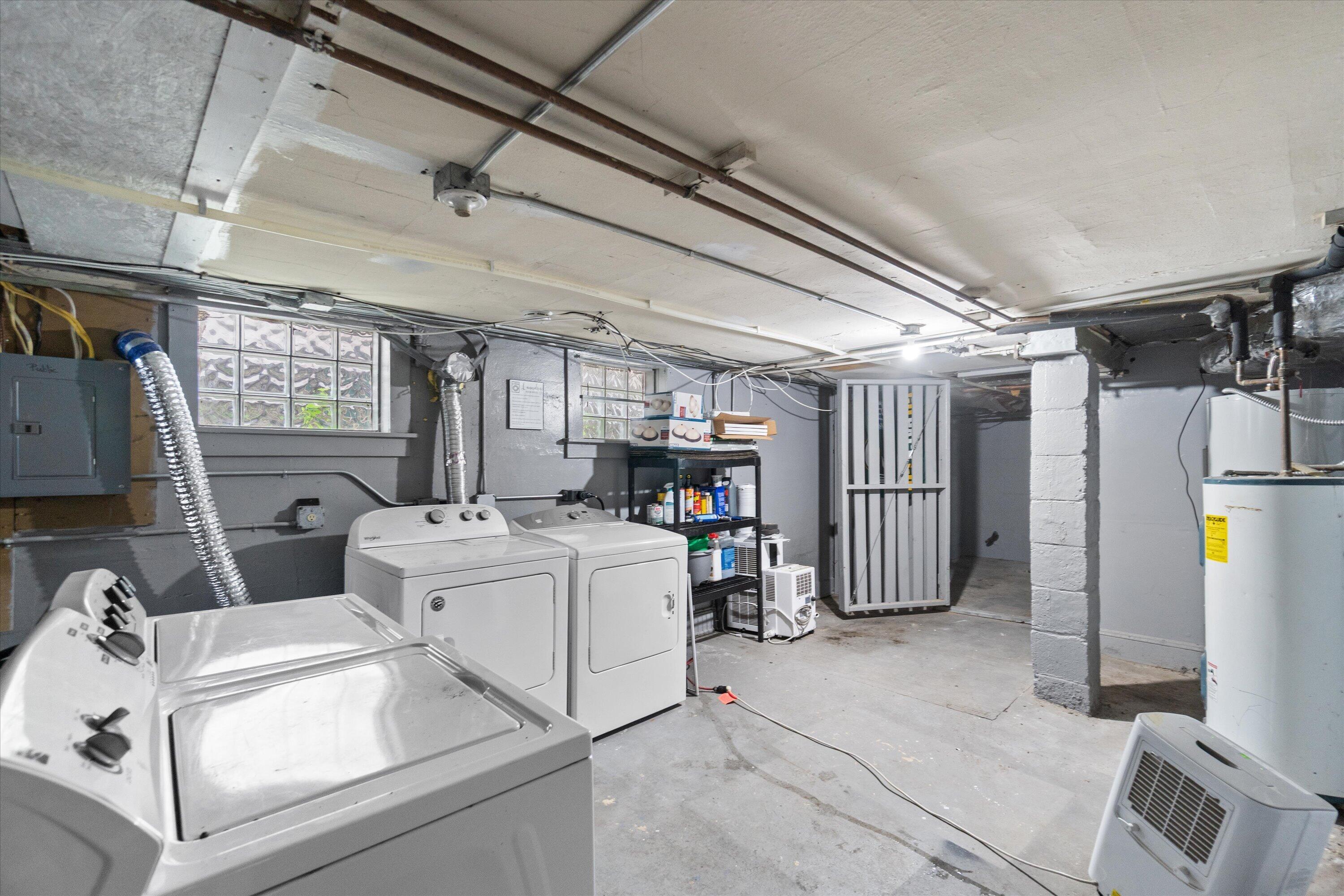 1722 S 66th St Unit: 1724