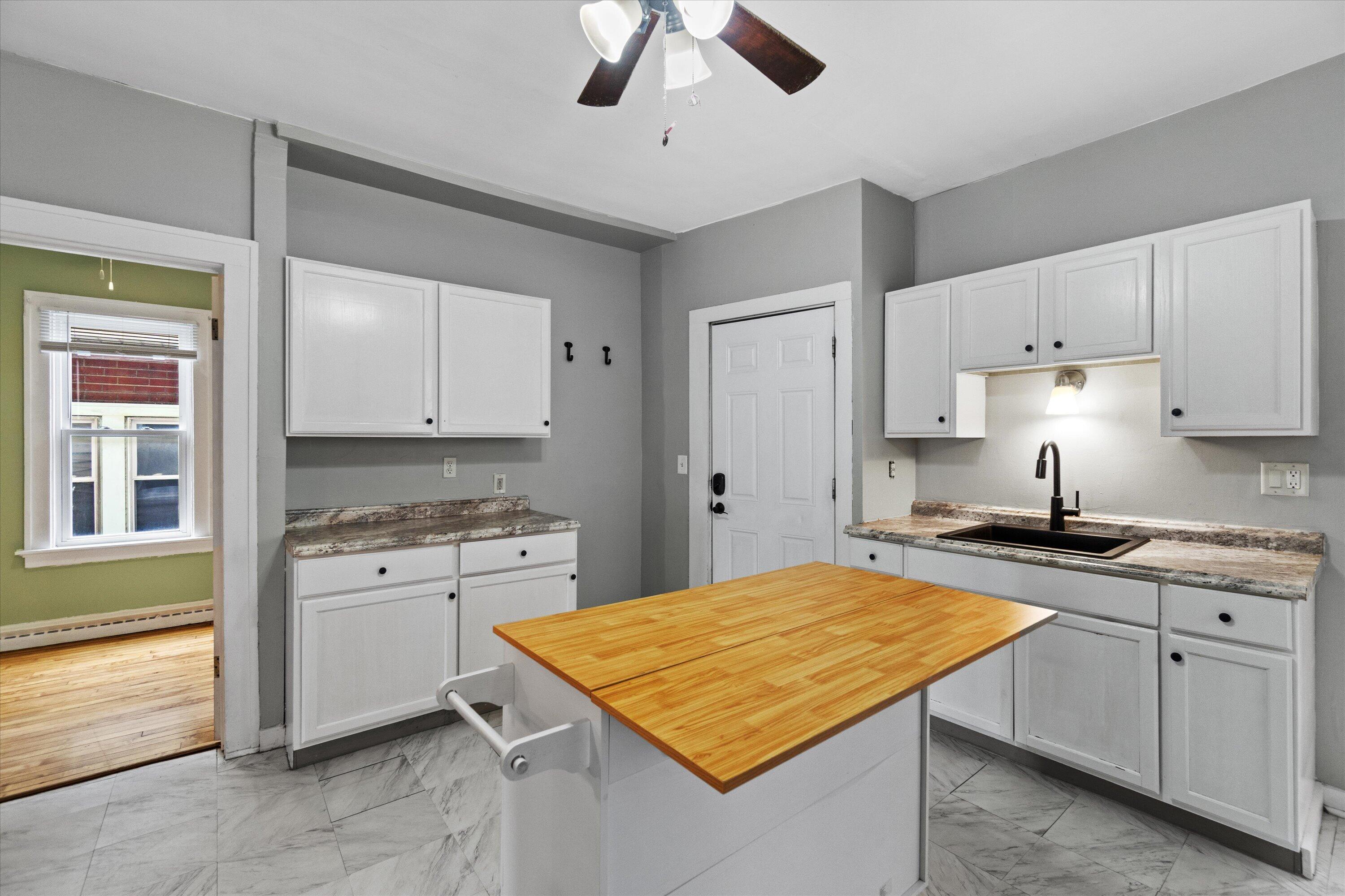 1722 S 66th St Unit: 1724