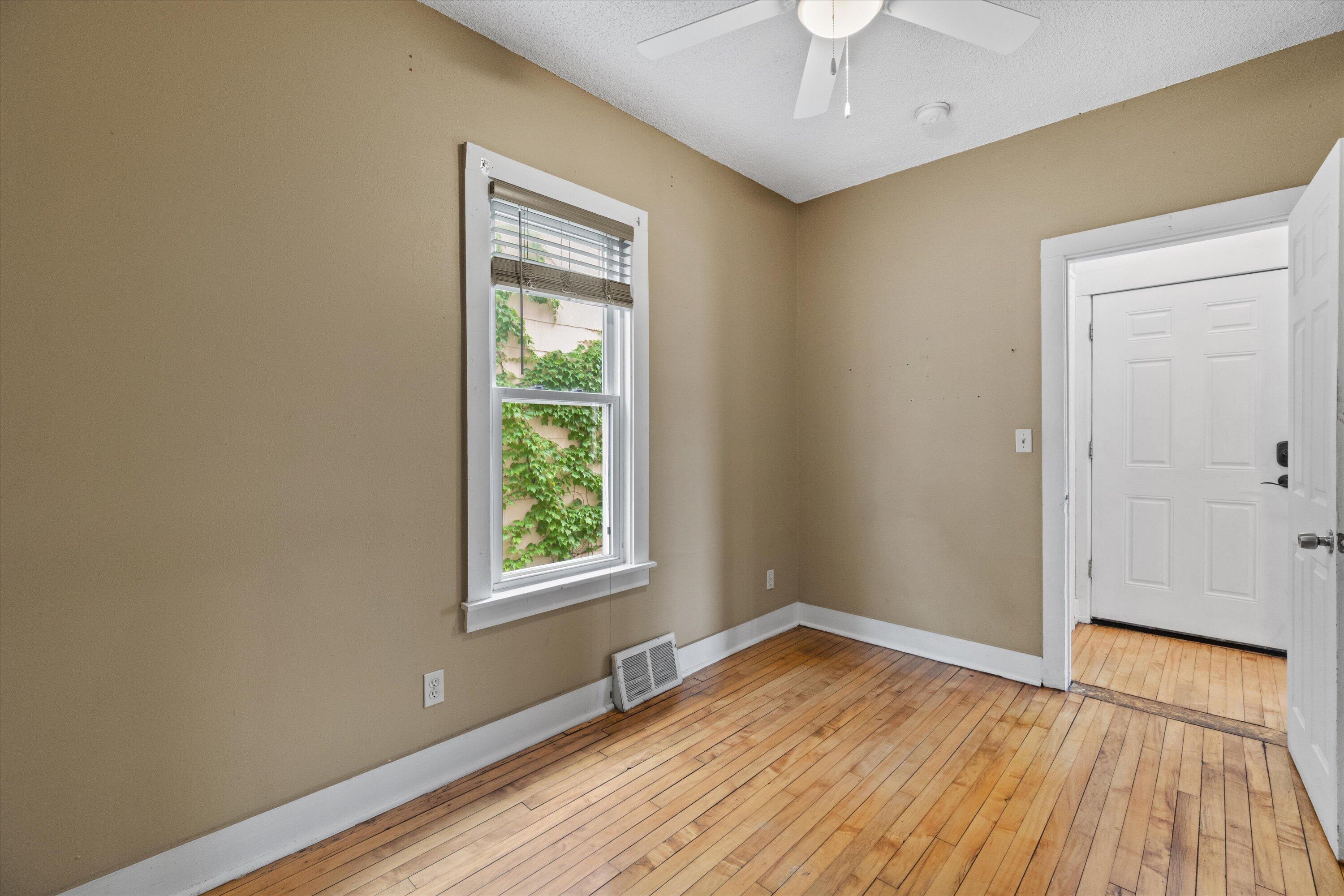 1722 S 66th St Unit: 1724