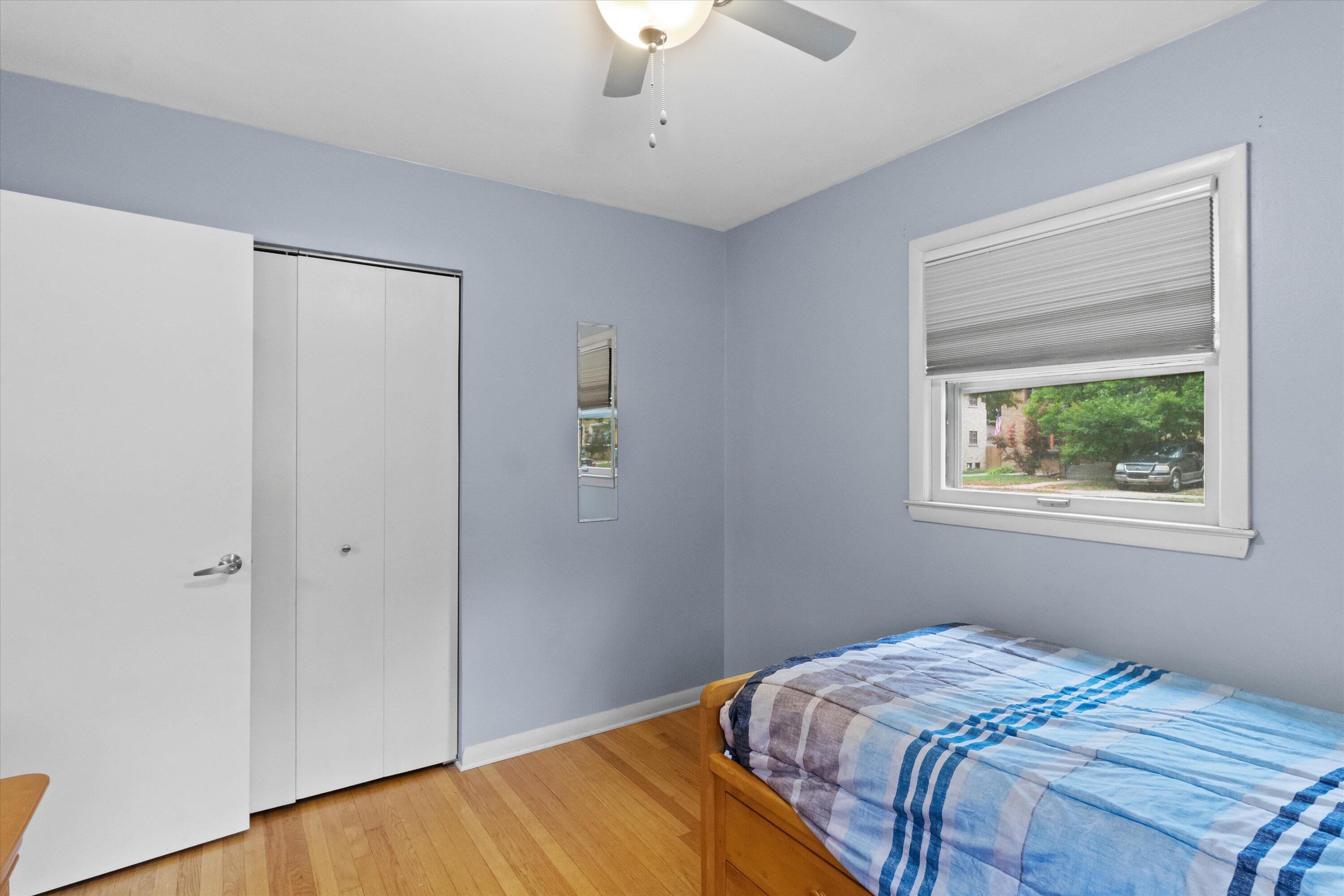 2728 N Carlton Pl Unit: 2730