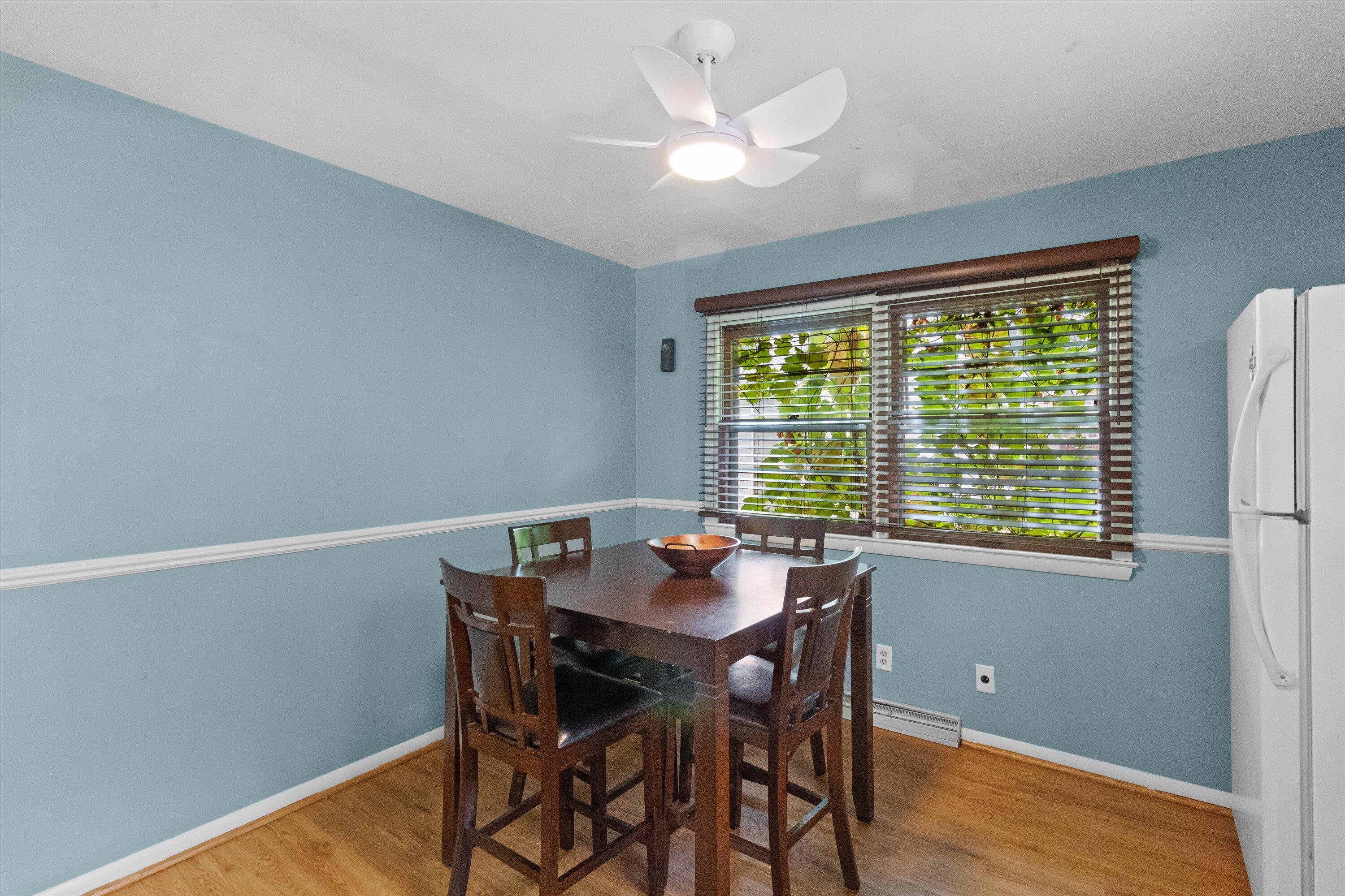2728 N Carlton Pl Unit: 2730