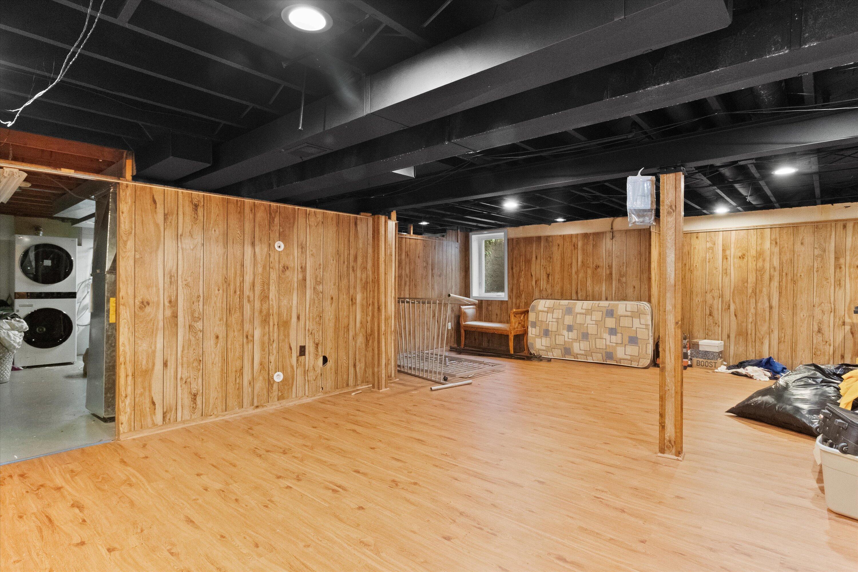 2728 N Carlton Pl Unit: 2730