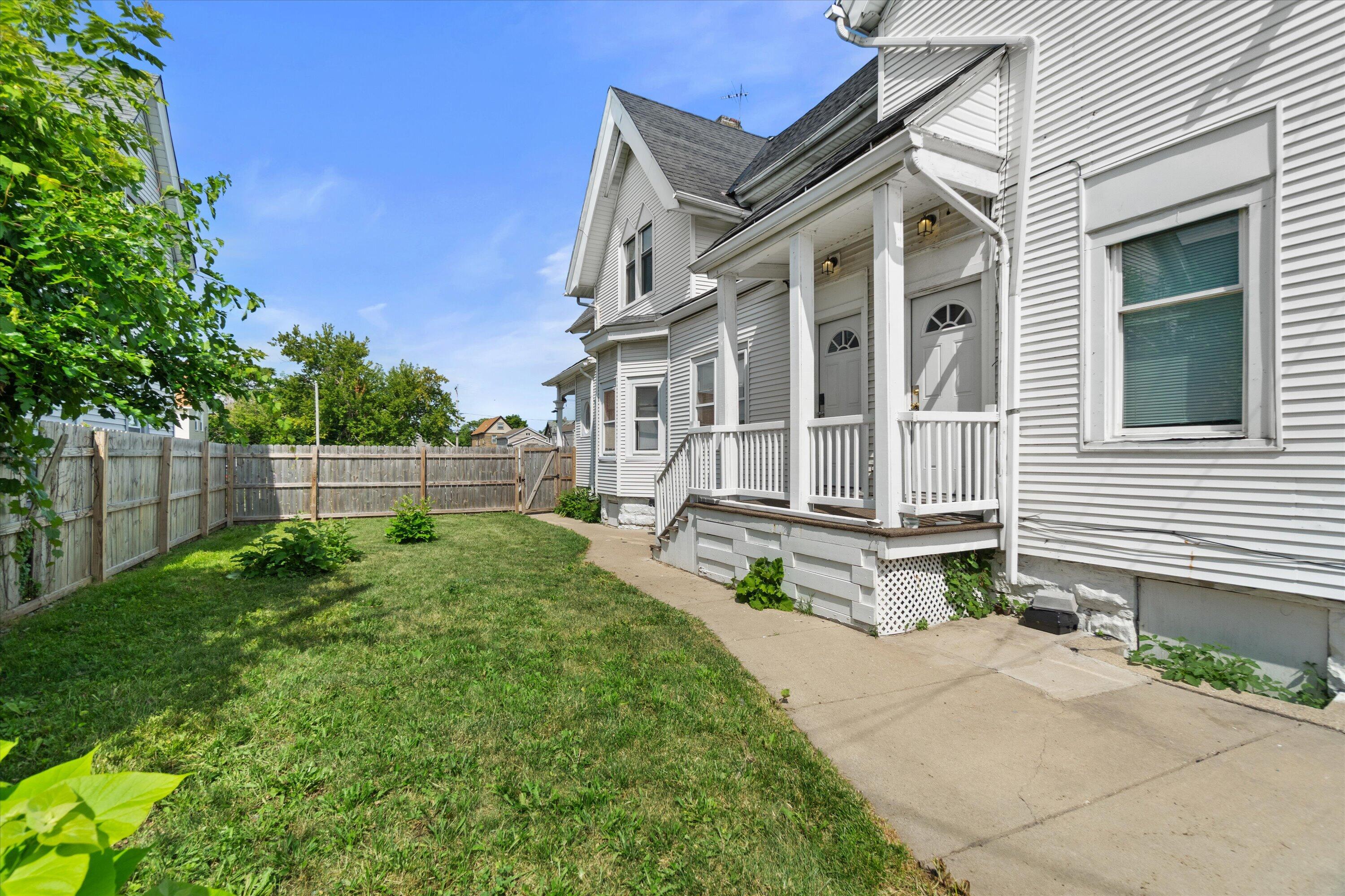 1116 N 13th St
