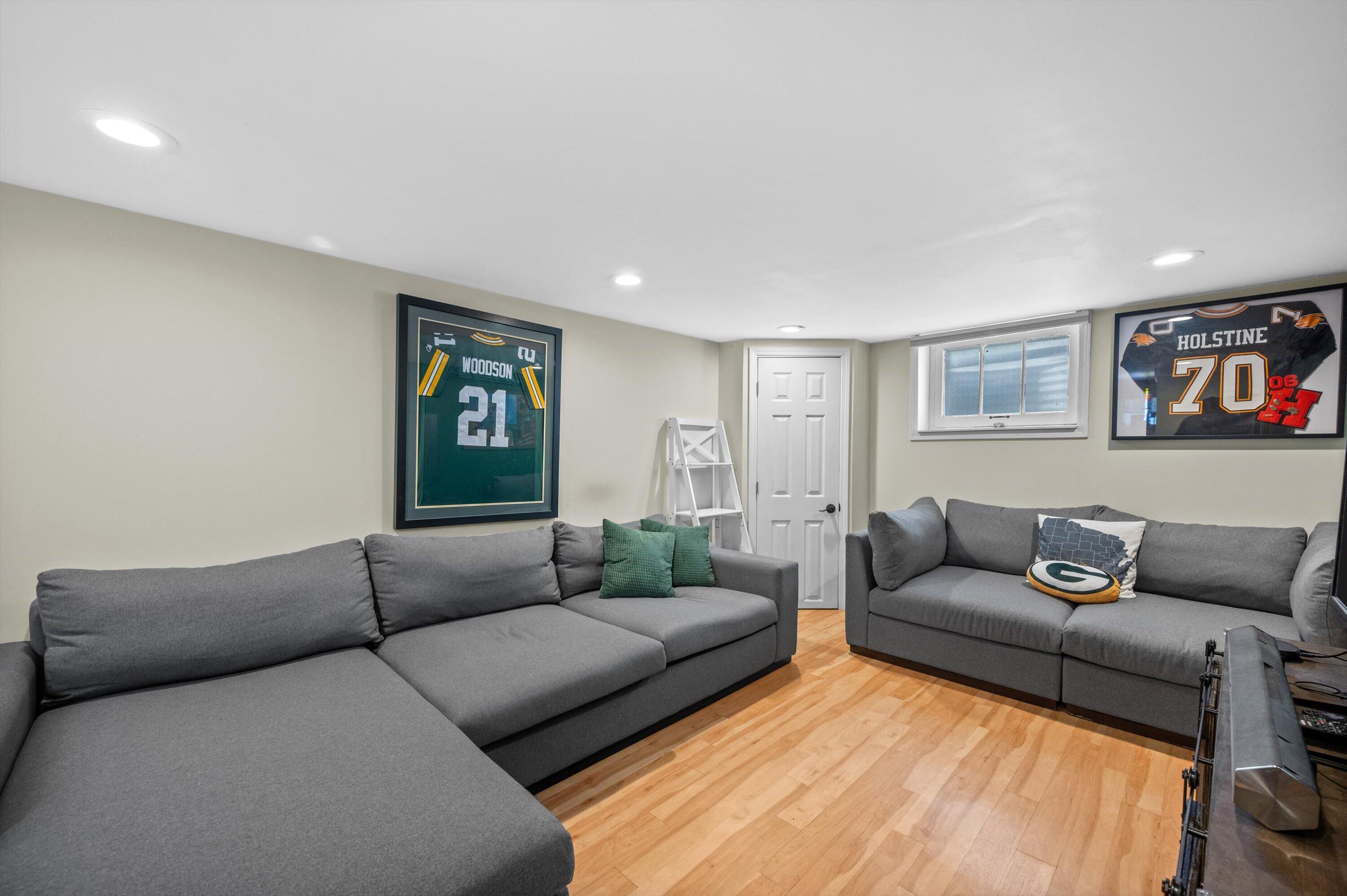 4300 Raymir Pl