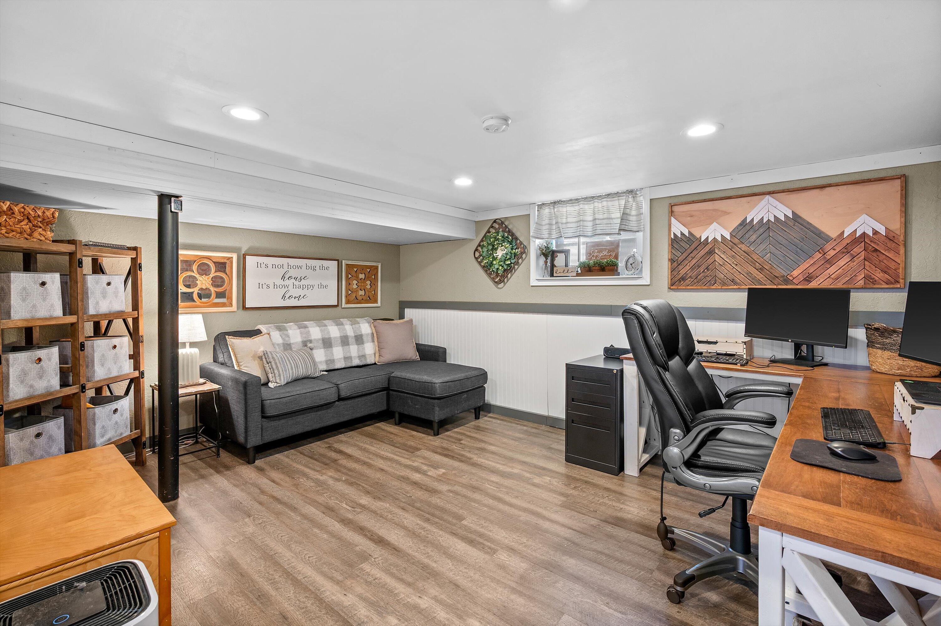 4300 Raymir Pl