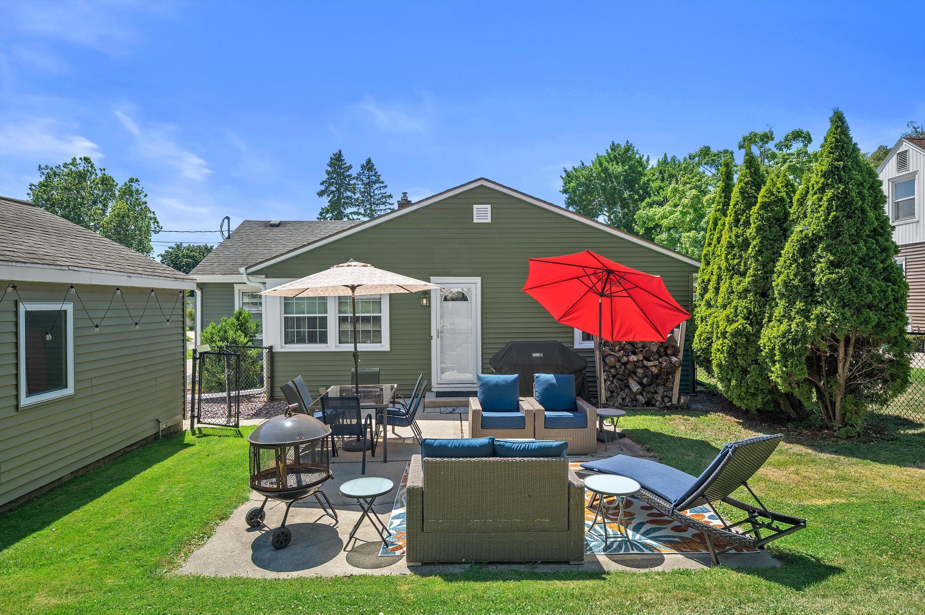 4300 Raymir Pl