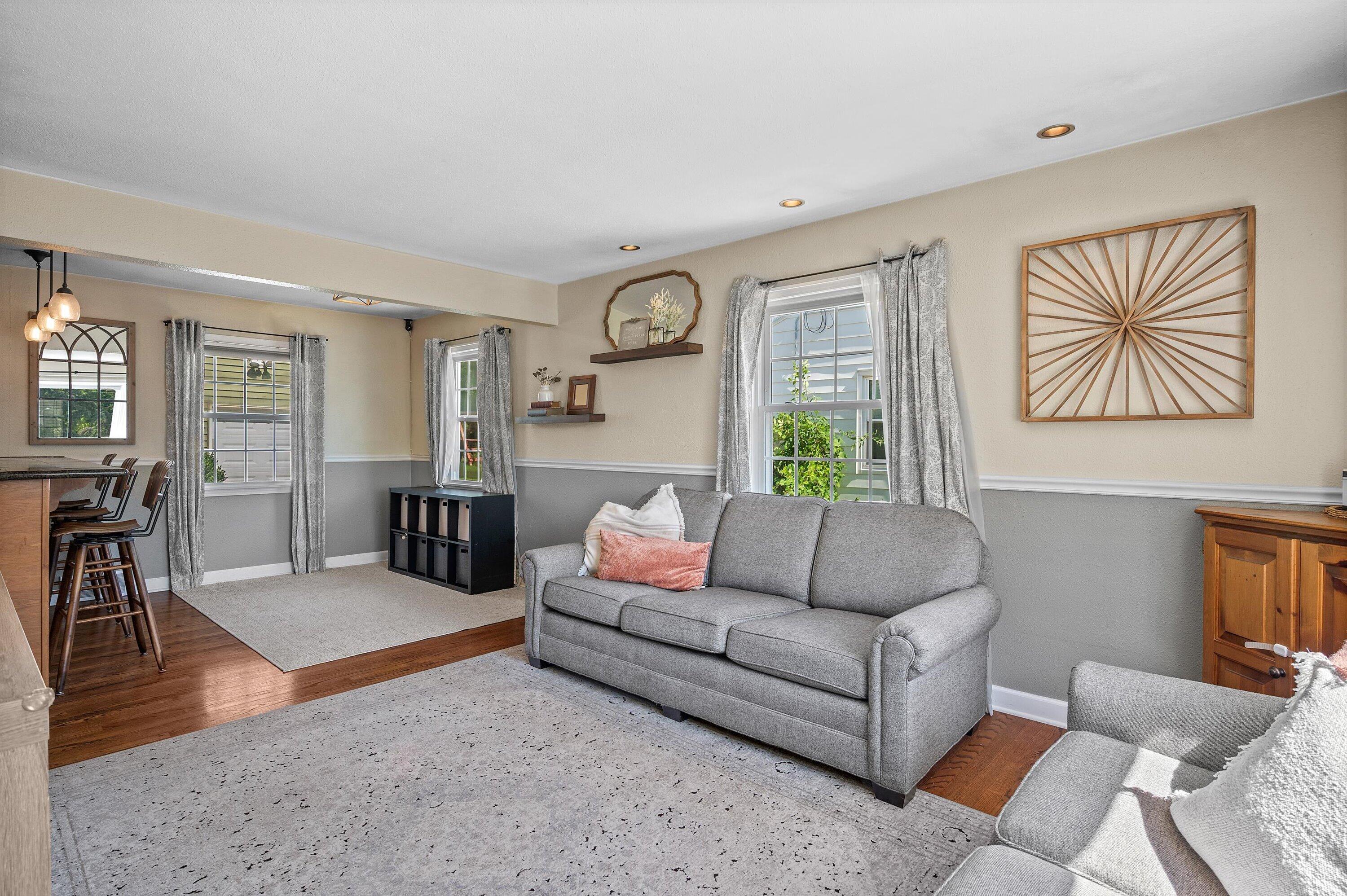 4300 Raymir Pl
