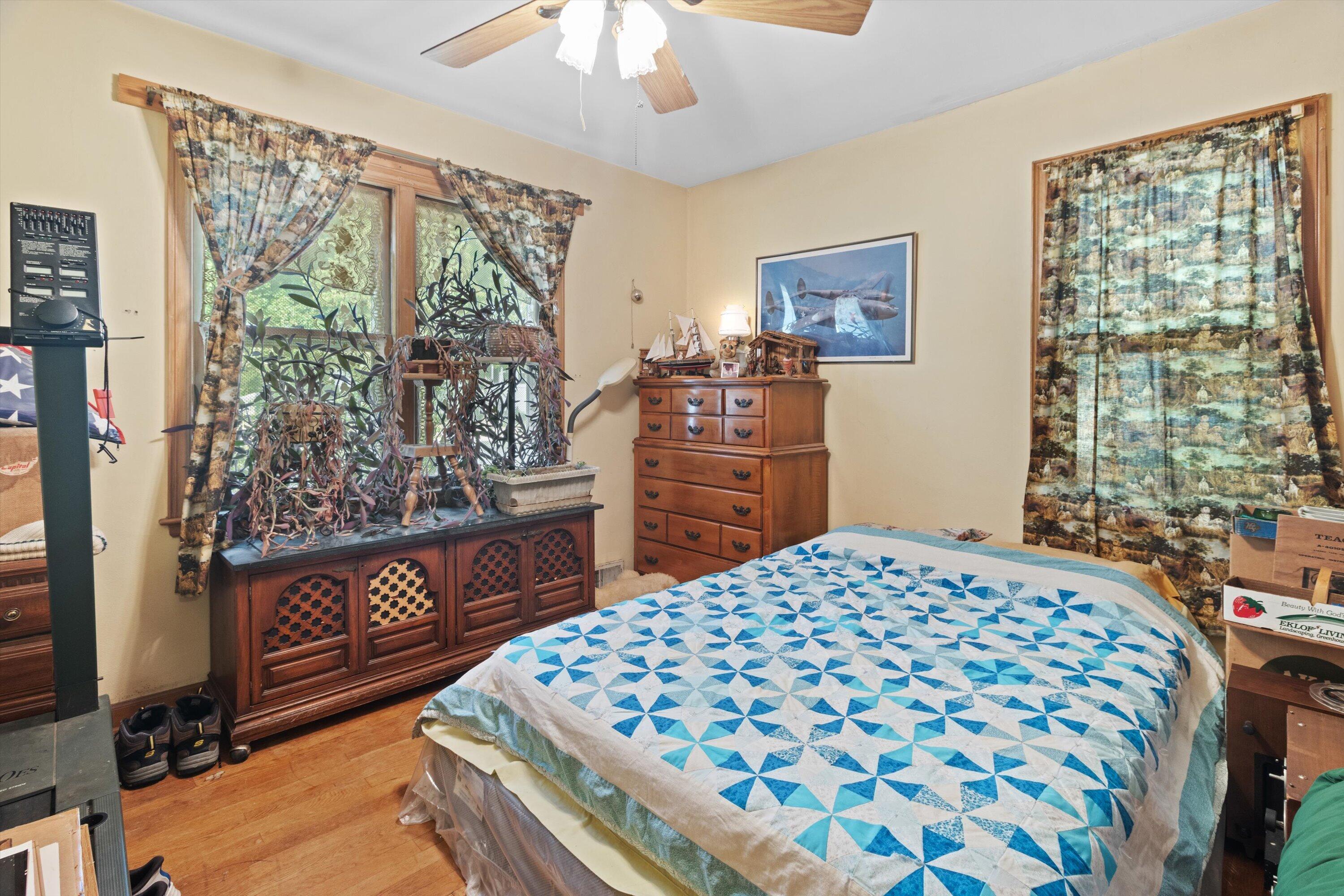 225 Fremont St