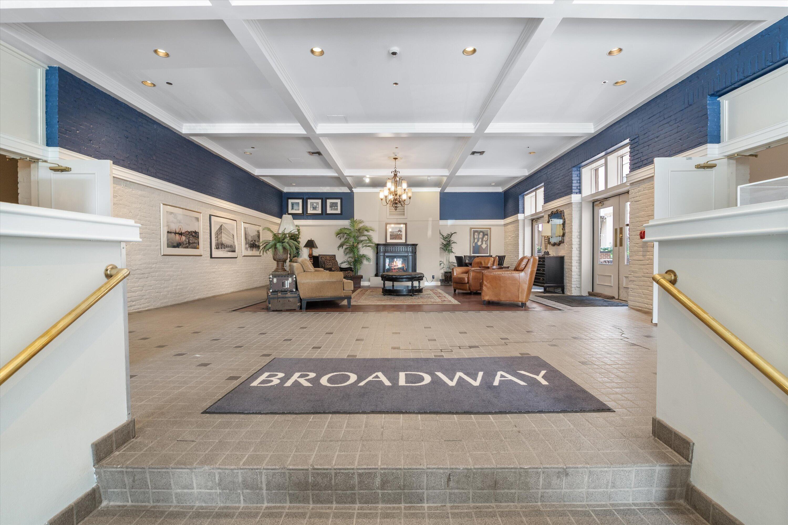 234 N Broadway -, 418