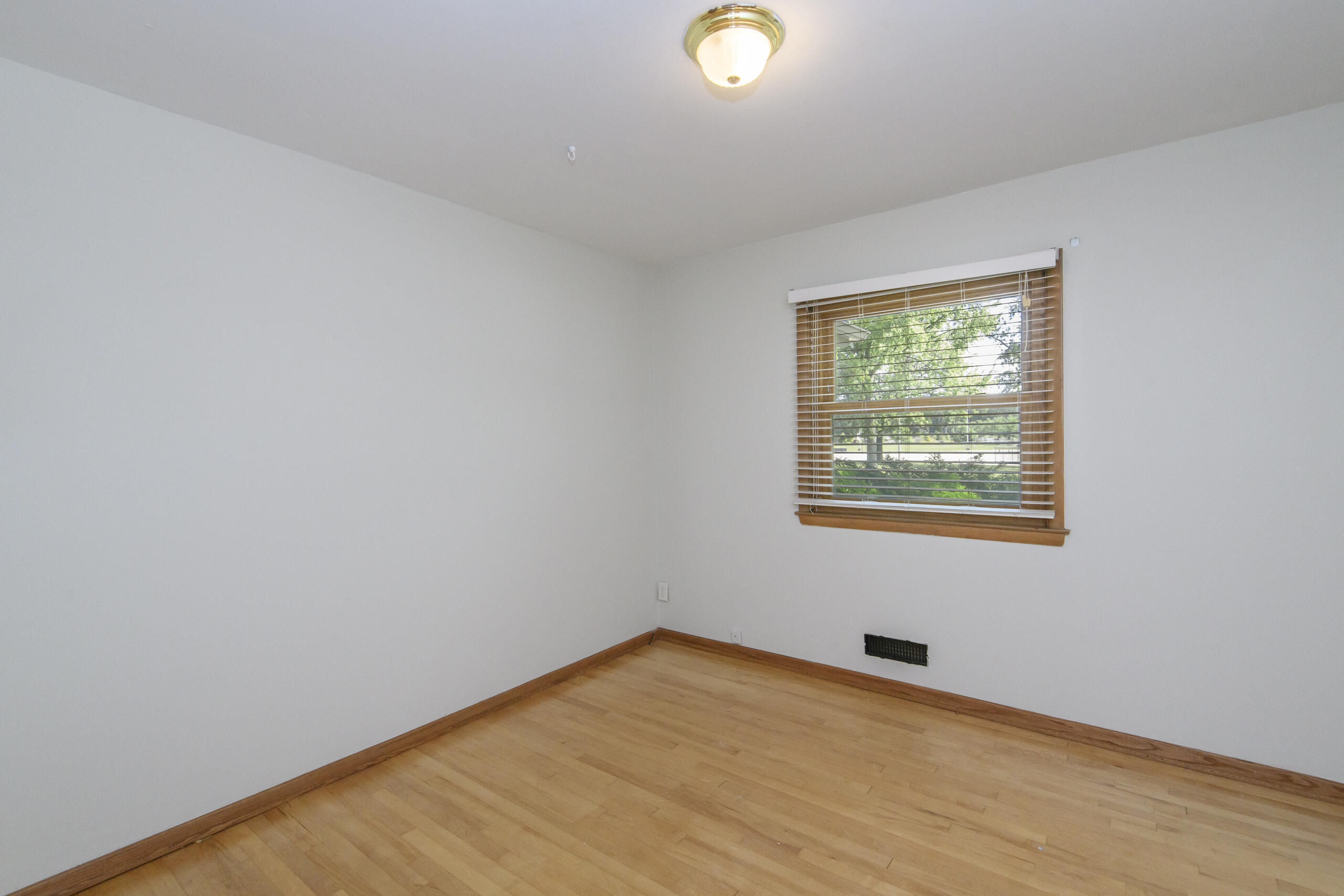 10160 W Montana Ave, 10162