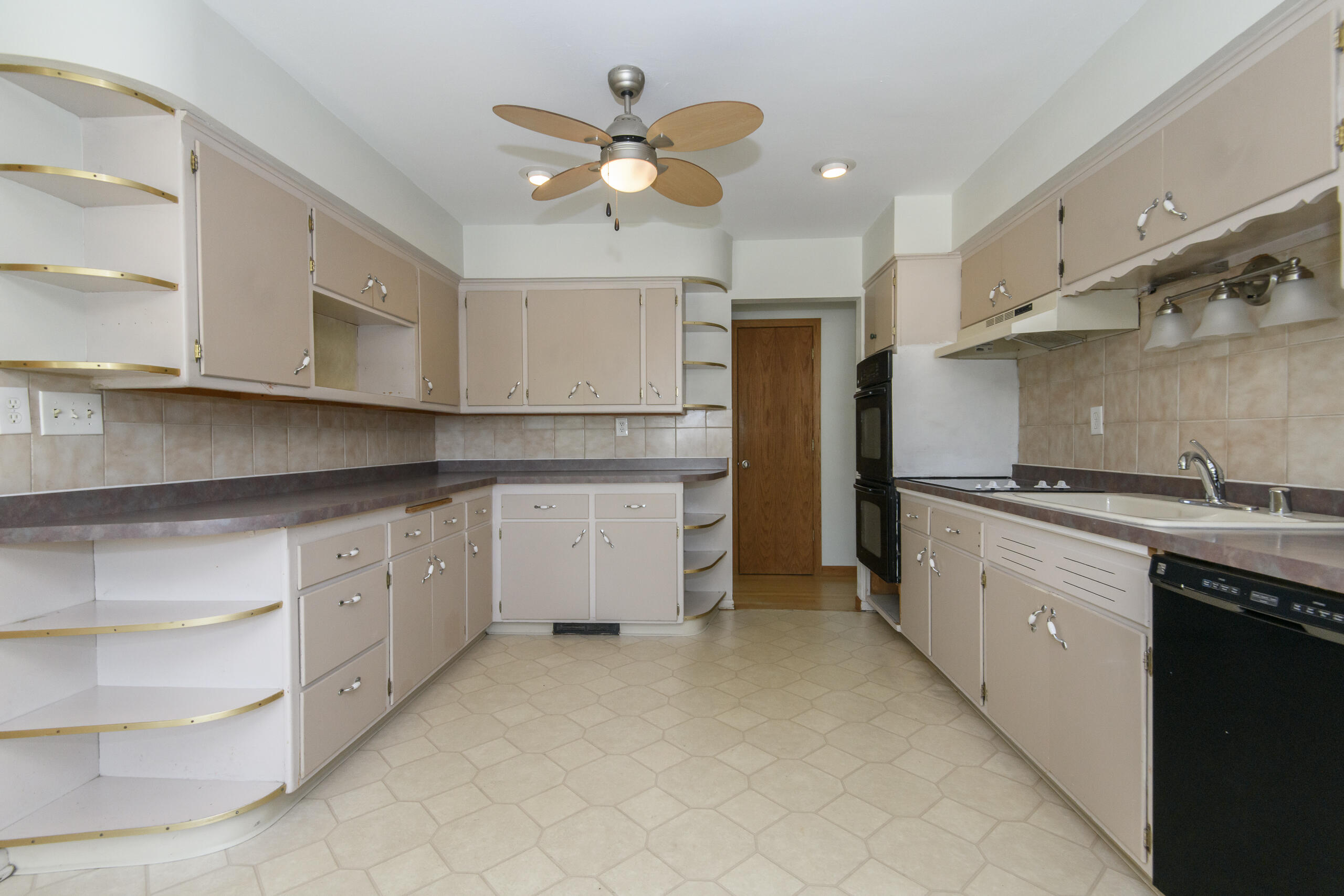 10160 W Montana Ave, 10162