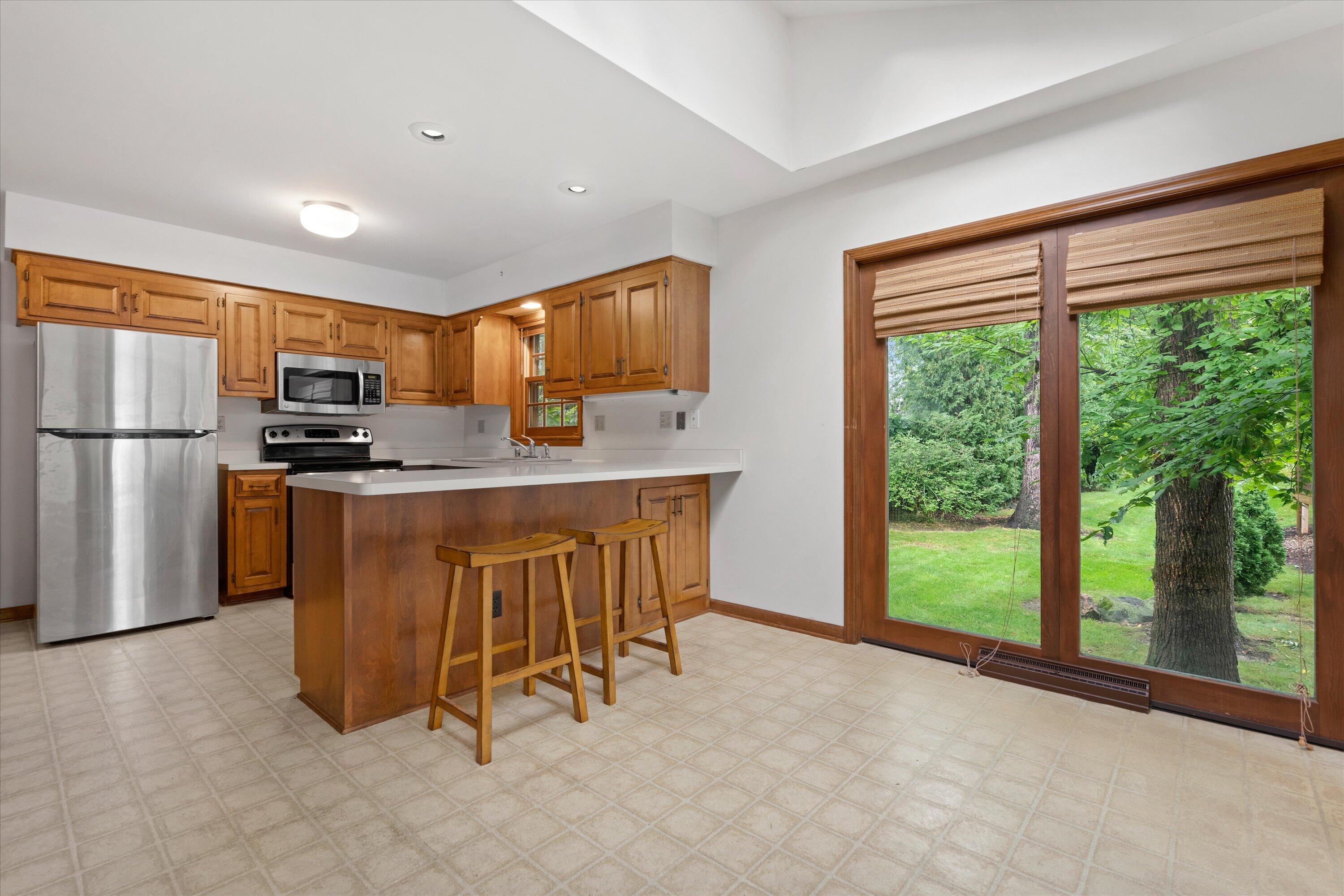 4080 Stonewood Ct