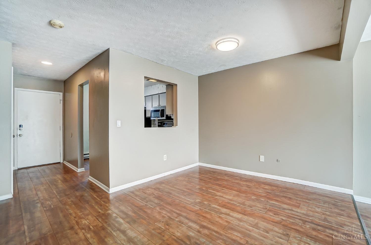 4517 Bonita Drive 9