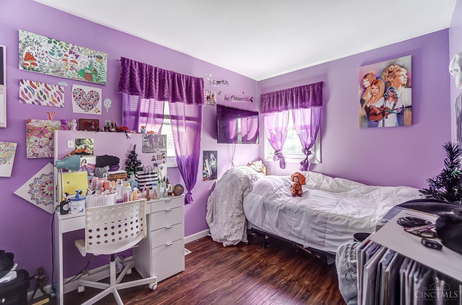 215 E Circle Drive