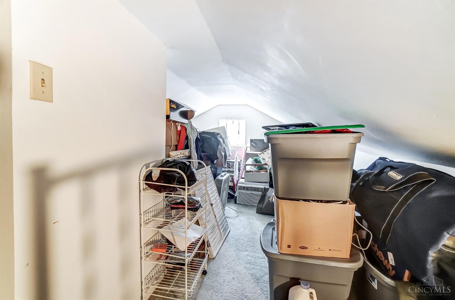 215 E Circle Drive