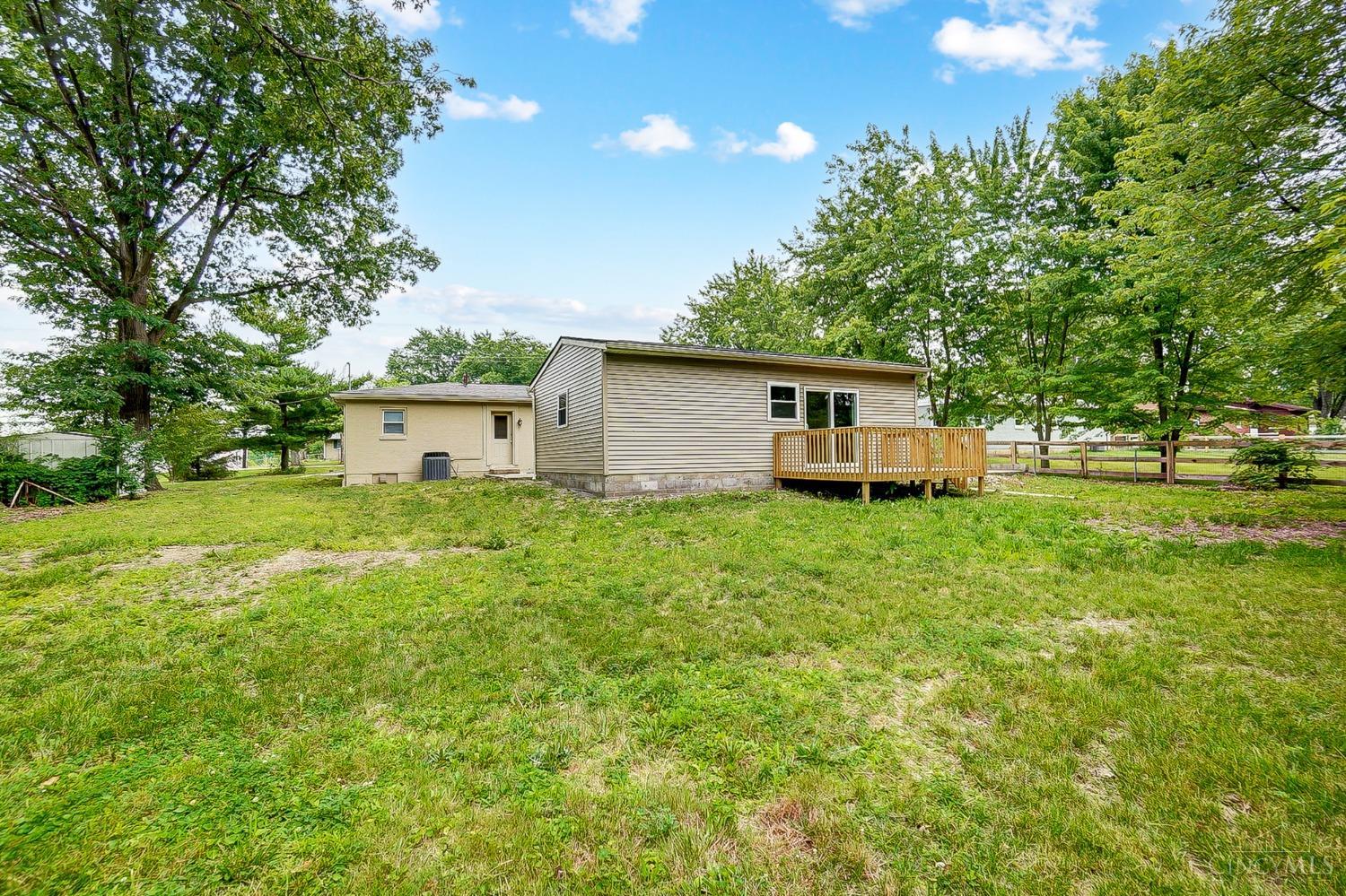3745 Shaker Road