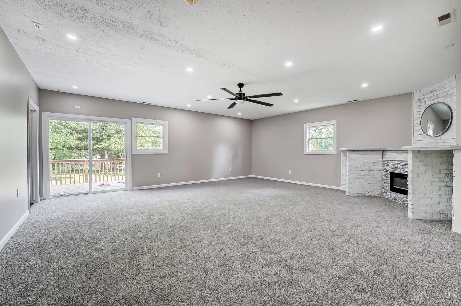 3745 Shaker Road