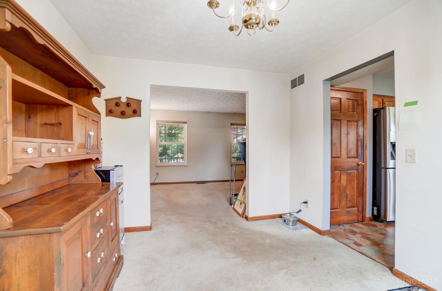 5698 Indian Hill Court
