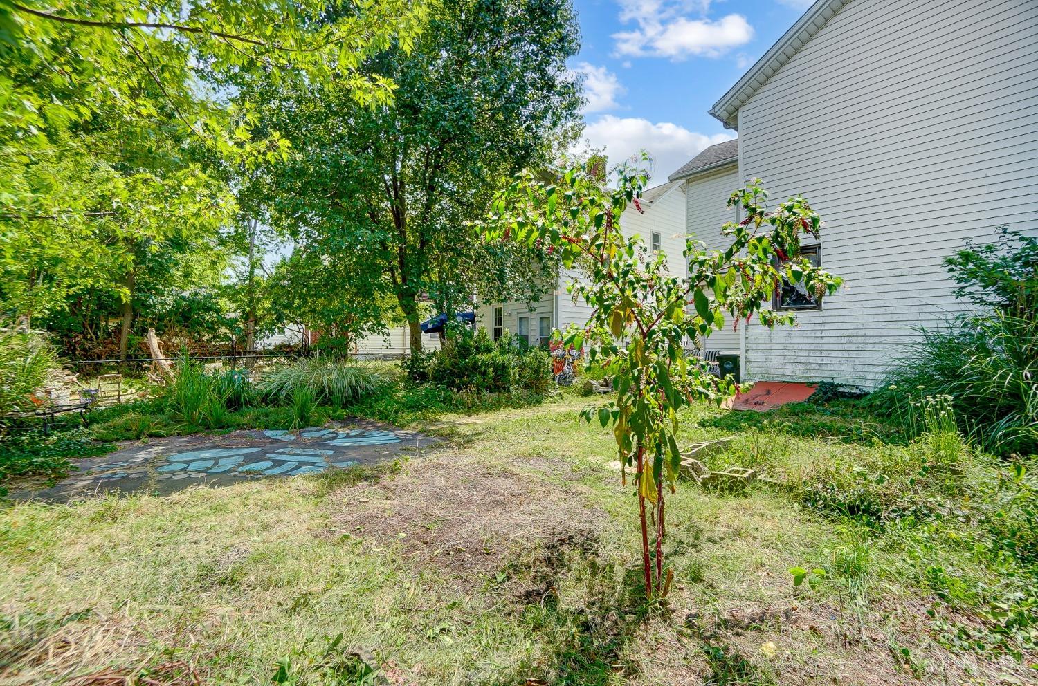 112 Village Street