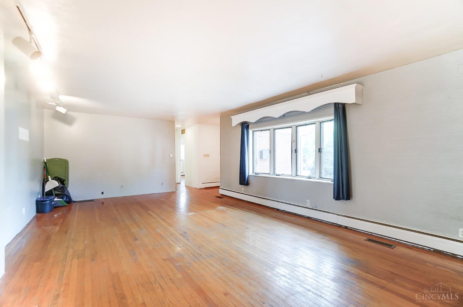 3375 Carlin Drive