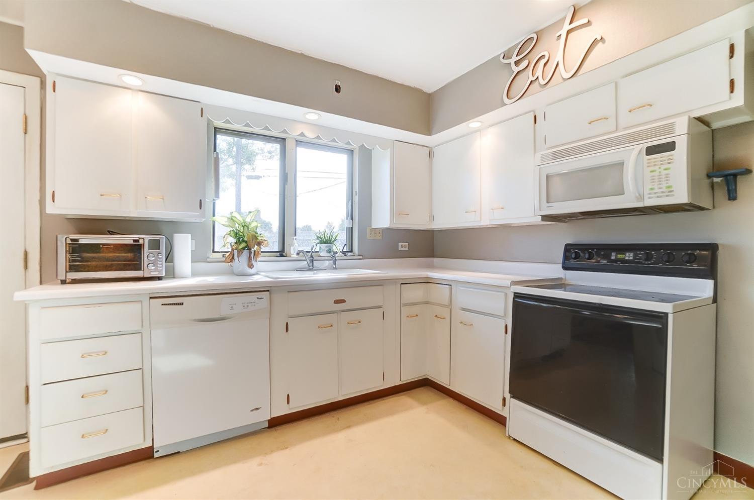 3375 Carlin Drive