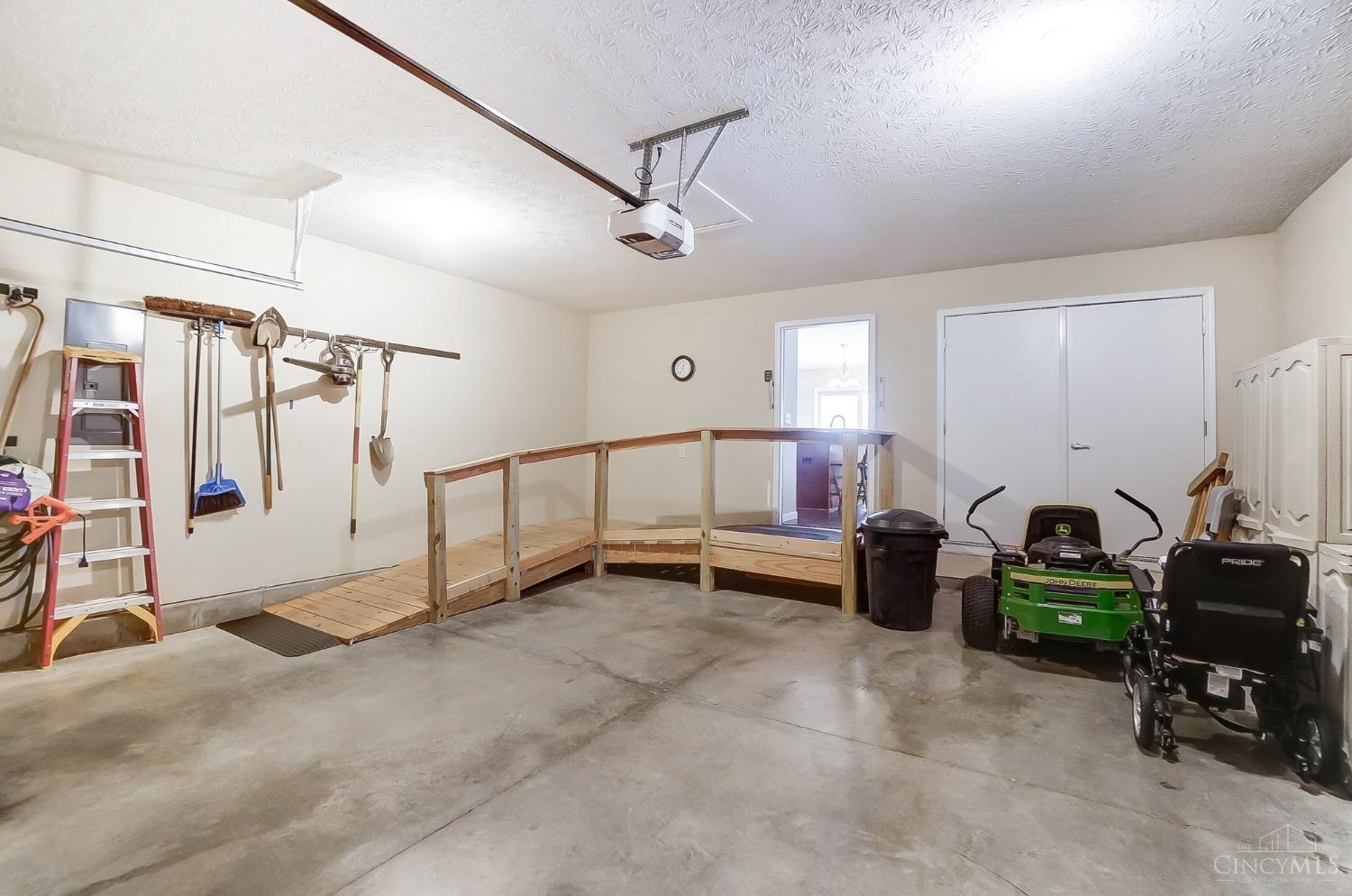 109 Magnolia Court