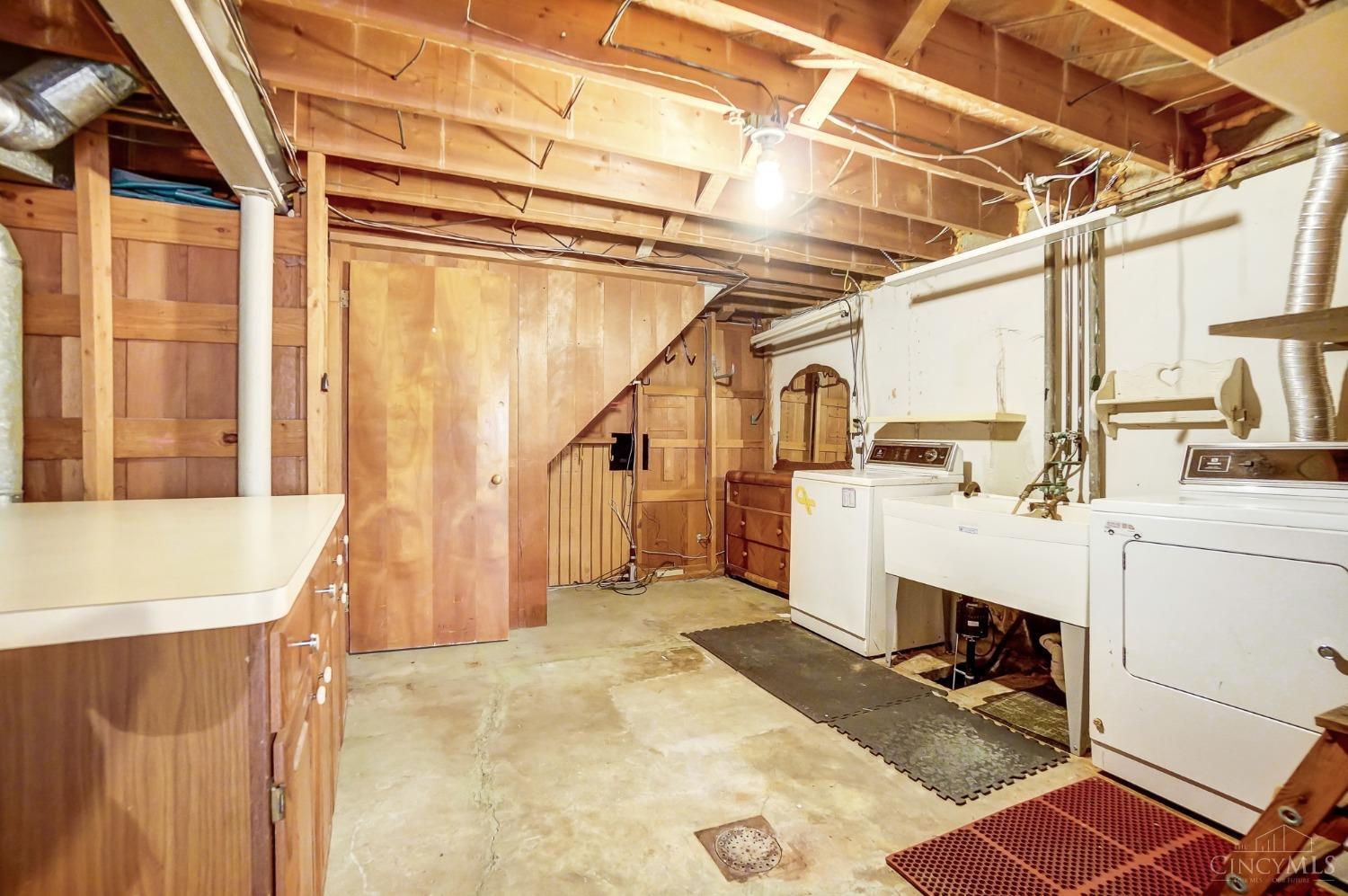 1100 Susan Drive