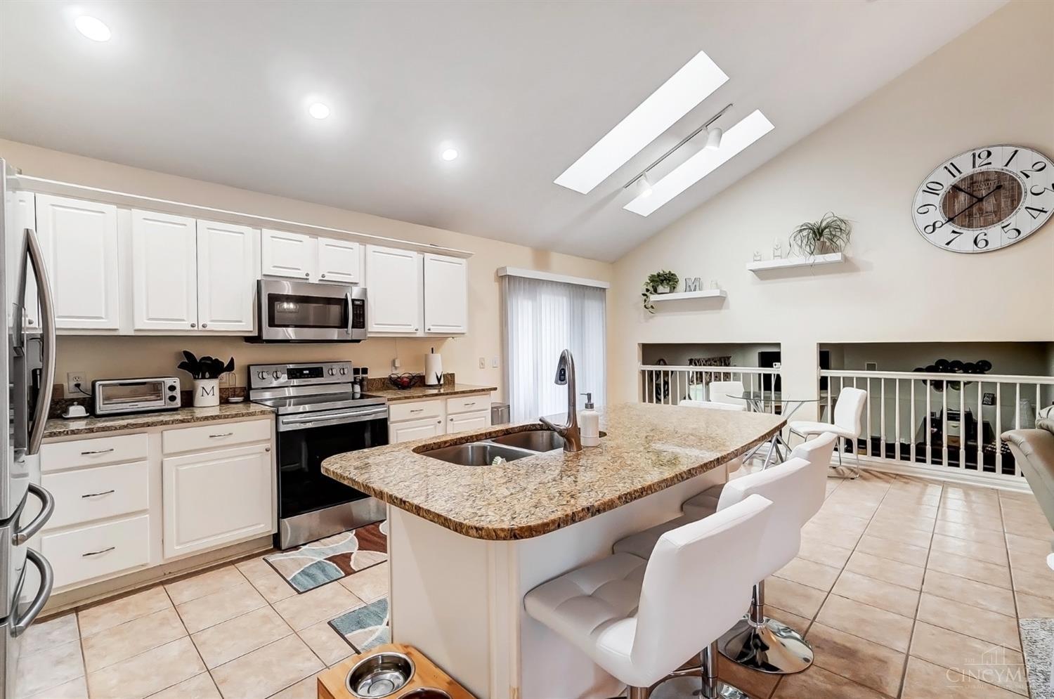 76 Hillcrest Drive