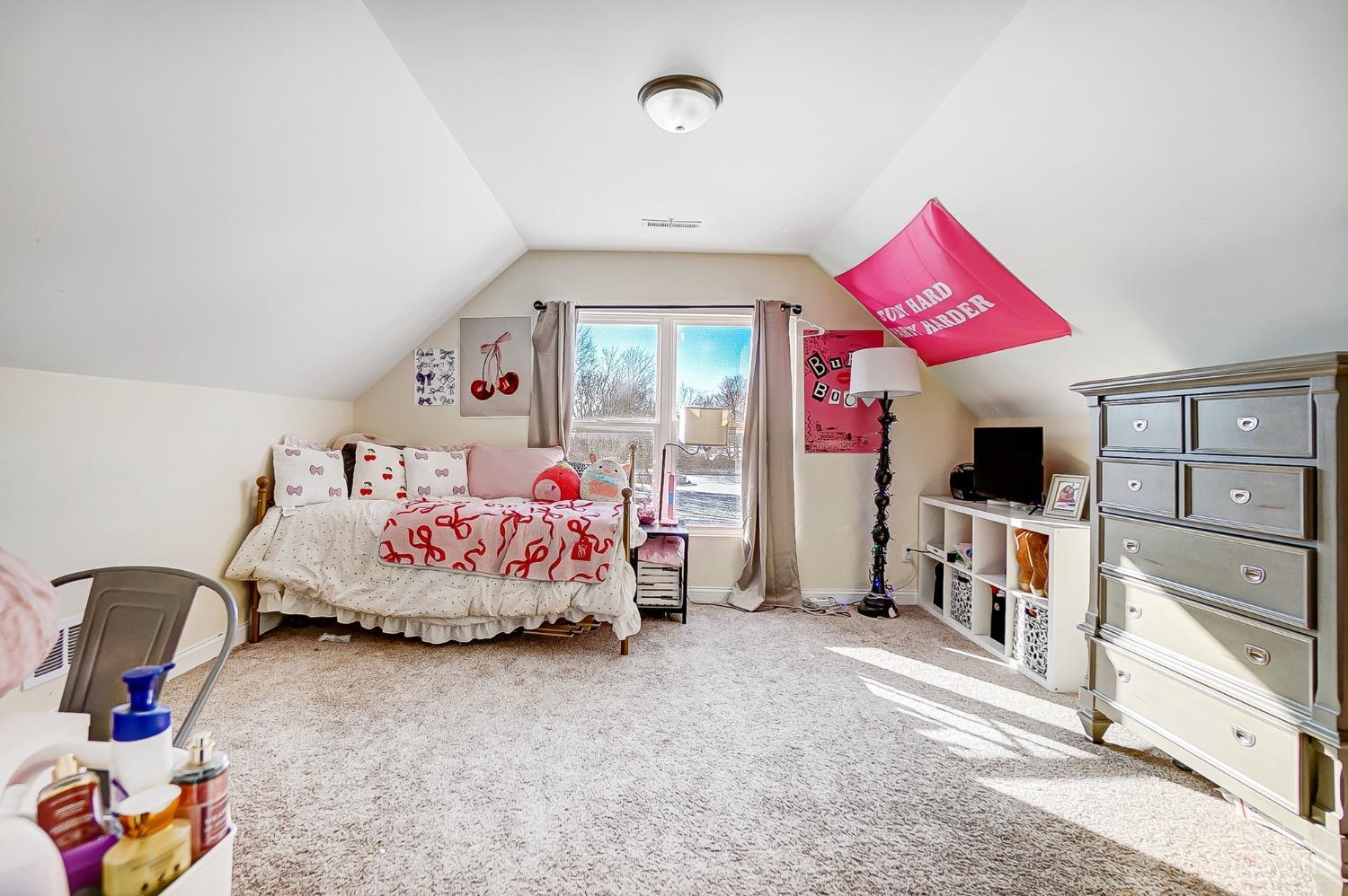 5642 Horseshoe Bend Road