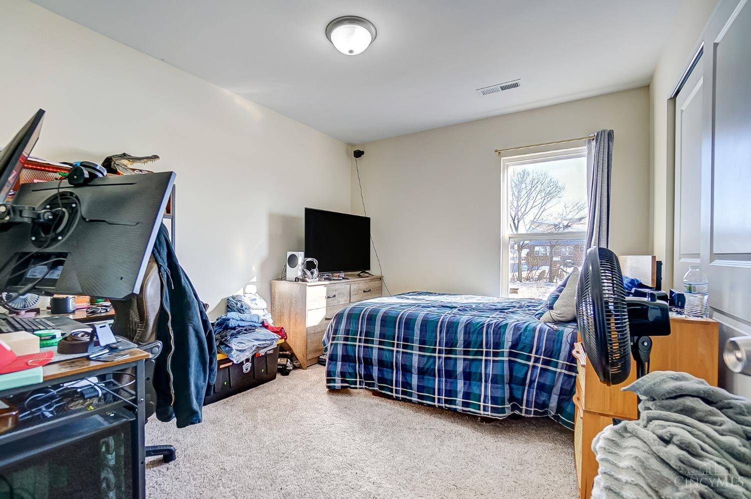 5642 Horseshoe Bend Road