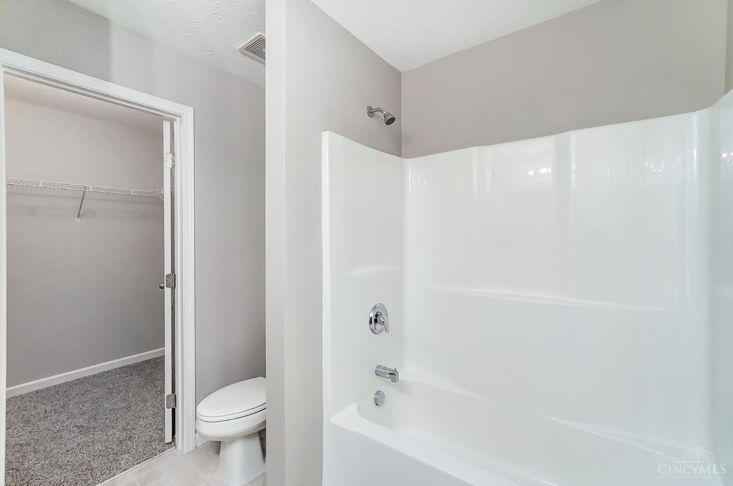 3548 Mourning Dove Woods
