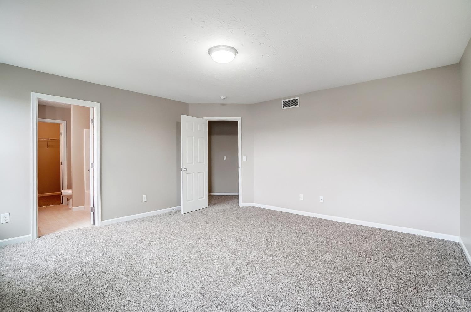 3548 Mourning Dove Woods